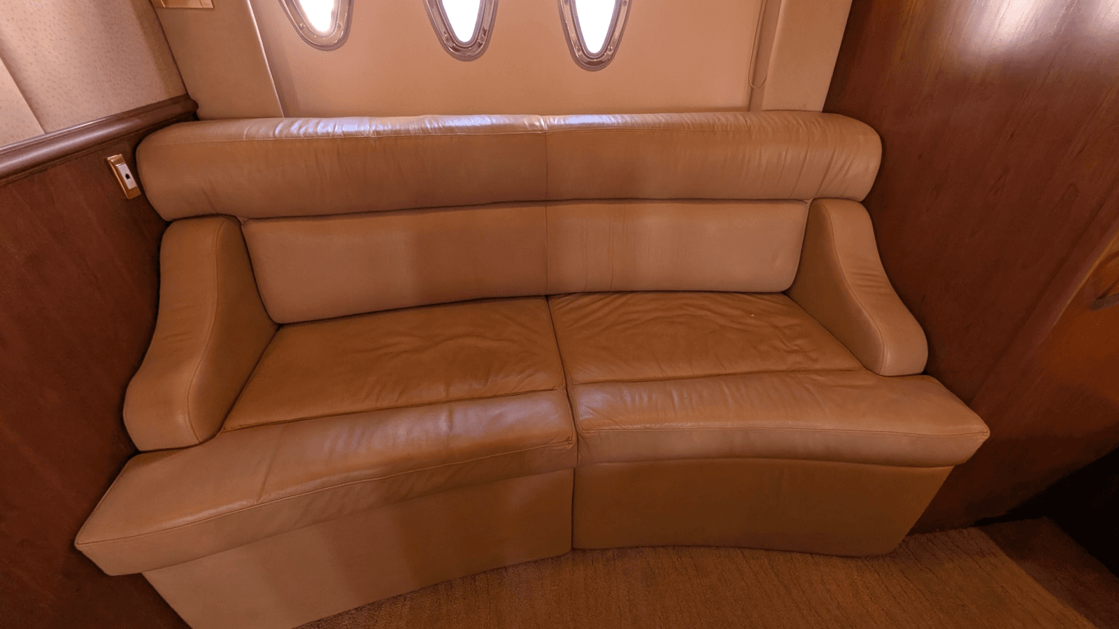 2010 Ovation Flybridge - Photo 50