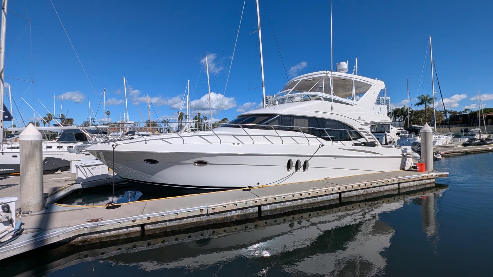 2010 Ovation Flybridge - Photo 9