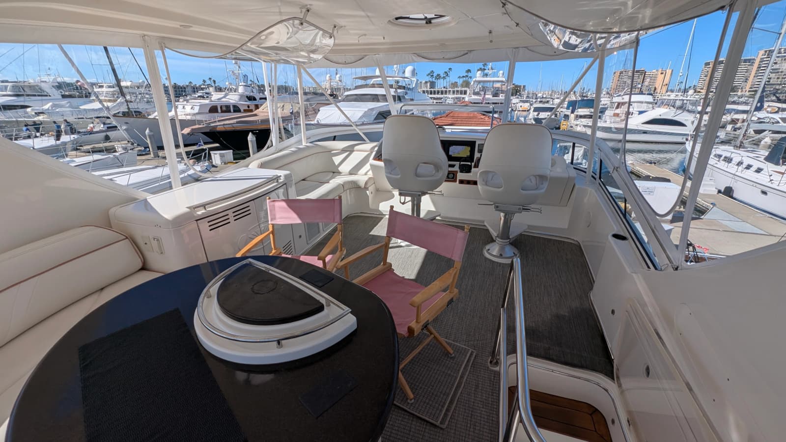 2010 Ovation Flybridge - Photo 3