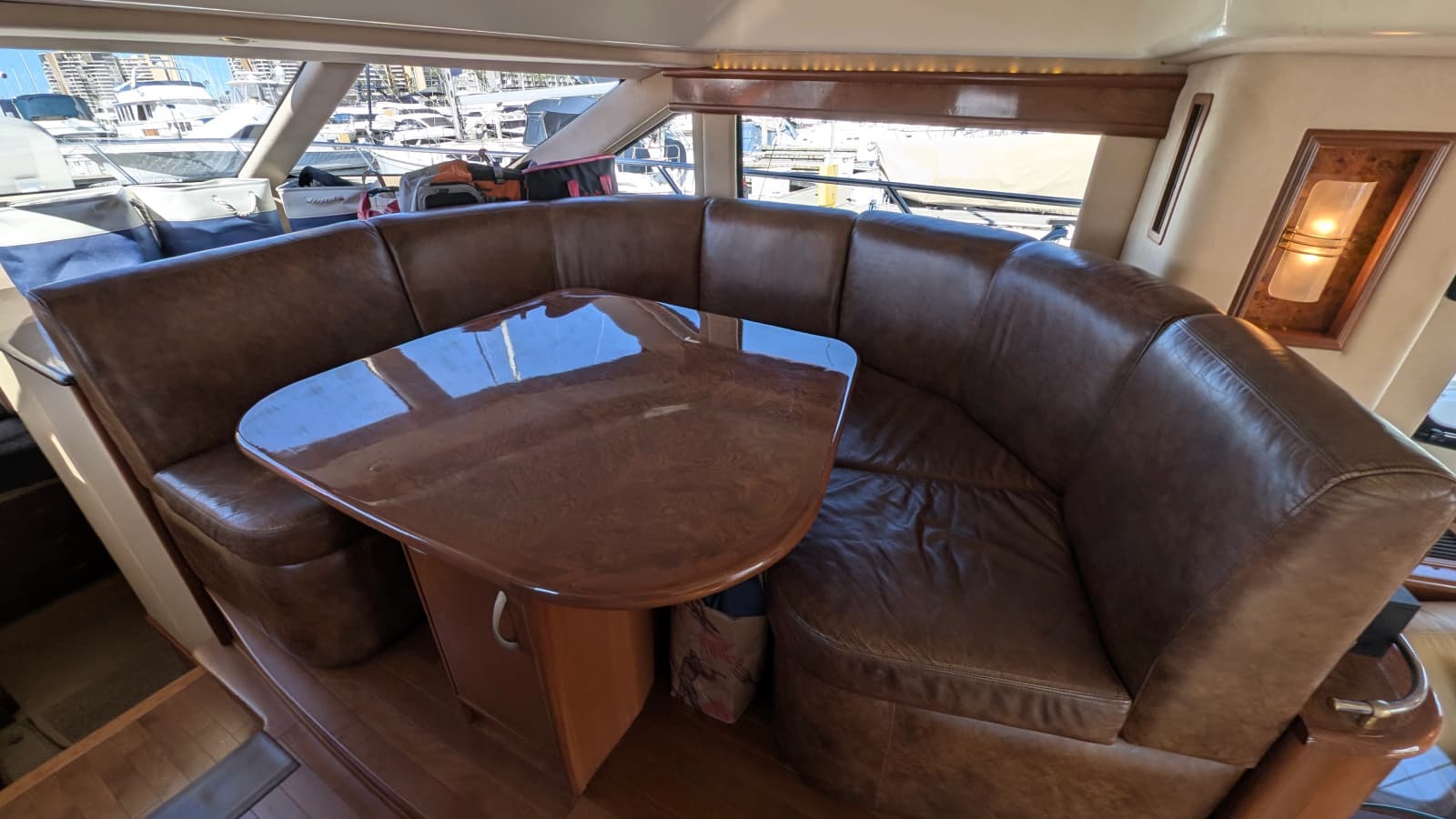 2010 Ovation Flybridge - Photo 42