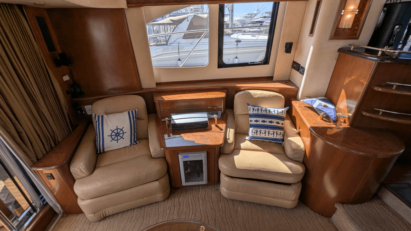 2010 Ovation Flybridge - Photo 36
