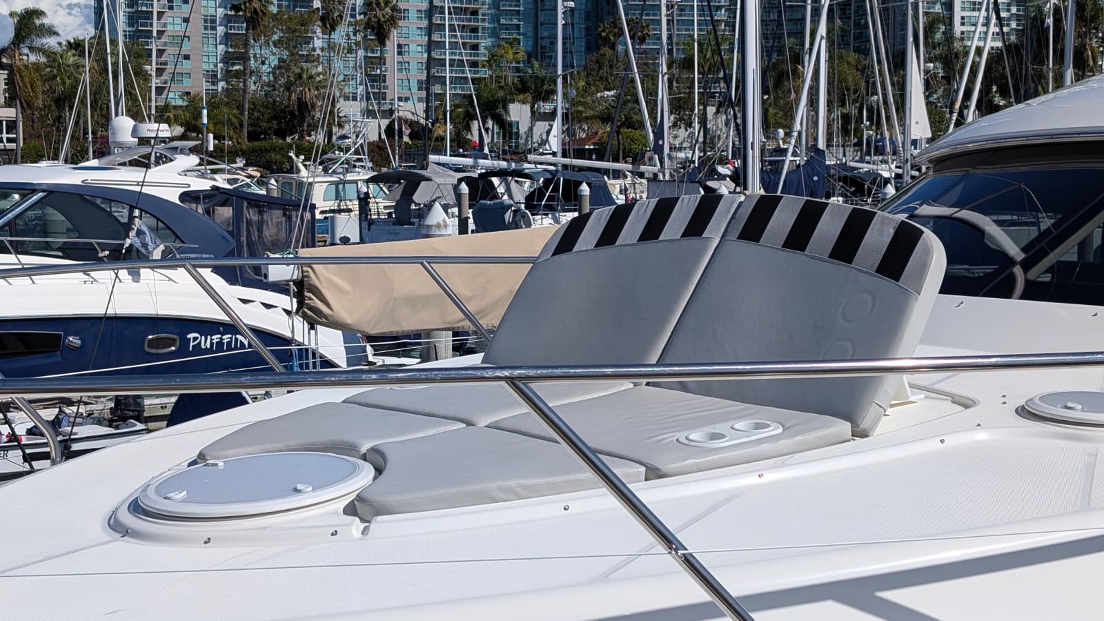 2010 Ovation Flybridge - Photo 34