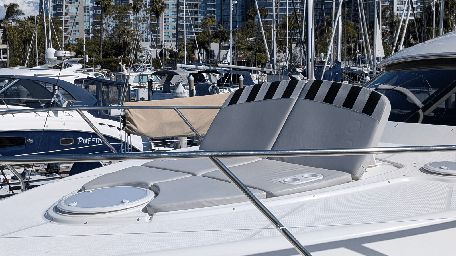 2010 Ovation Flybridge - Photo 34