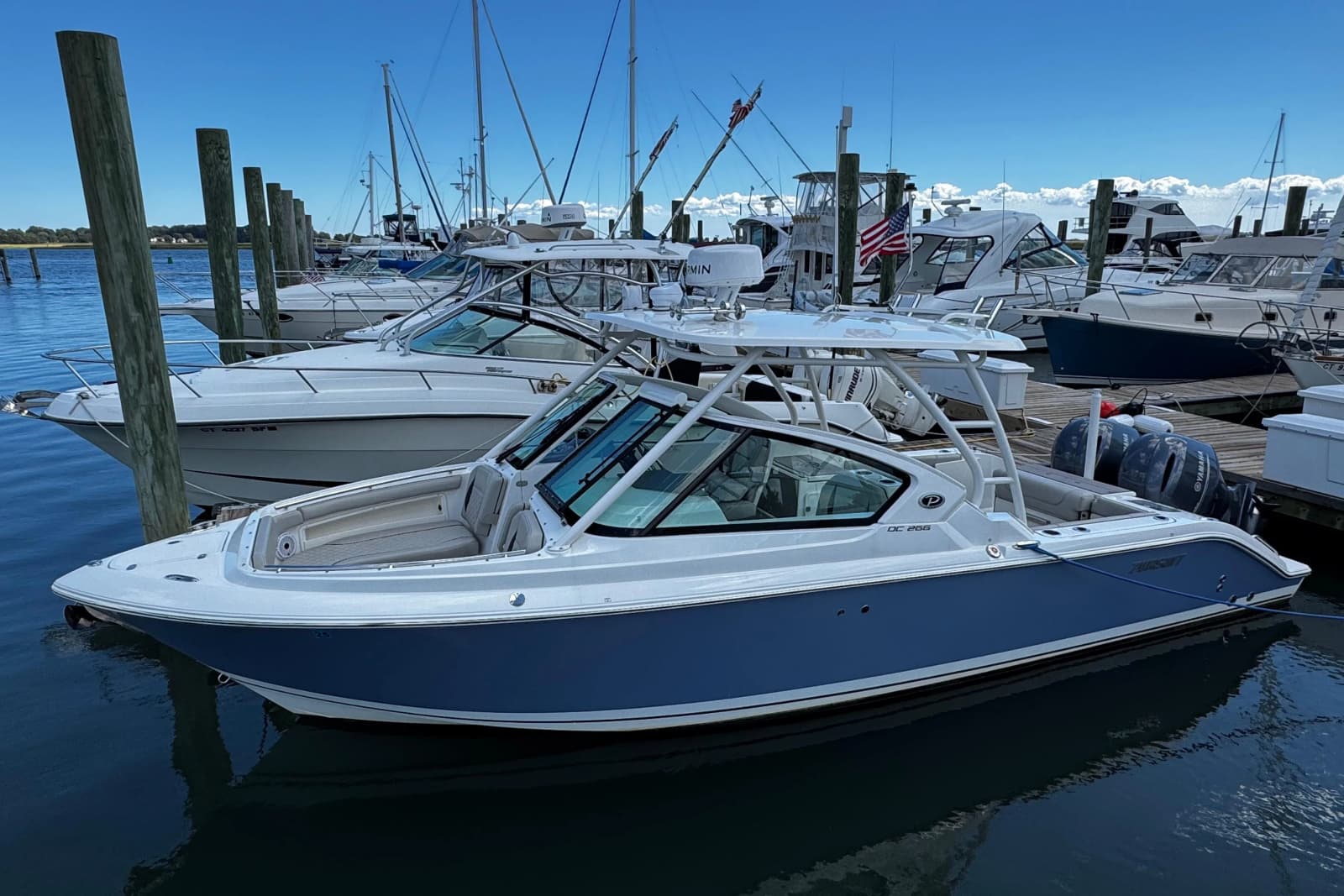 2023 Pursuit DC 266 Dual Console - Photo 2
