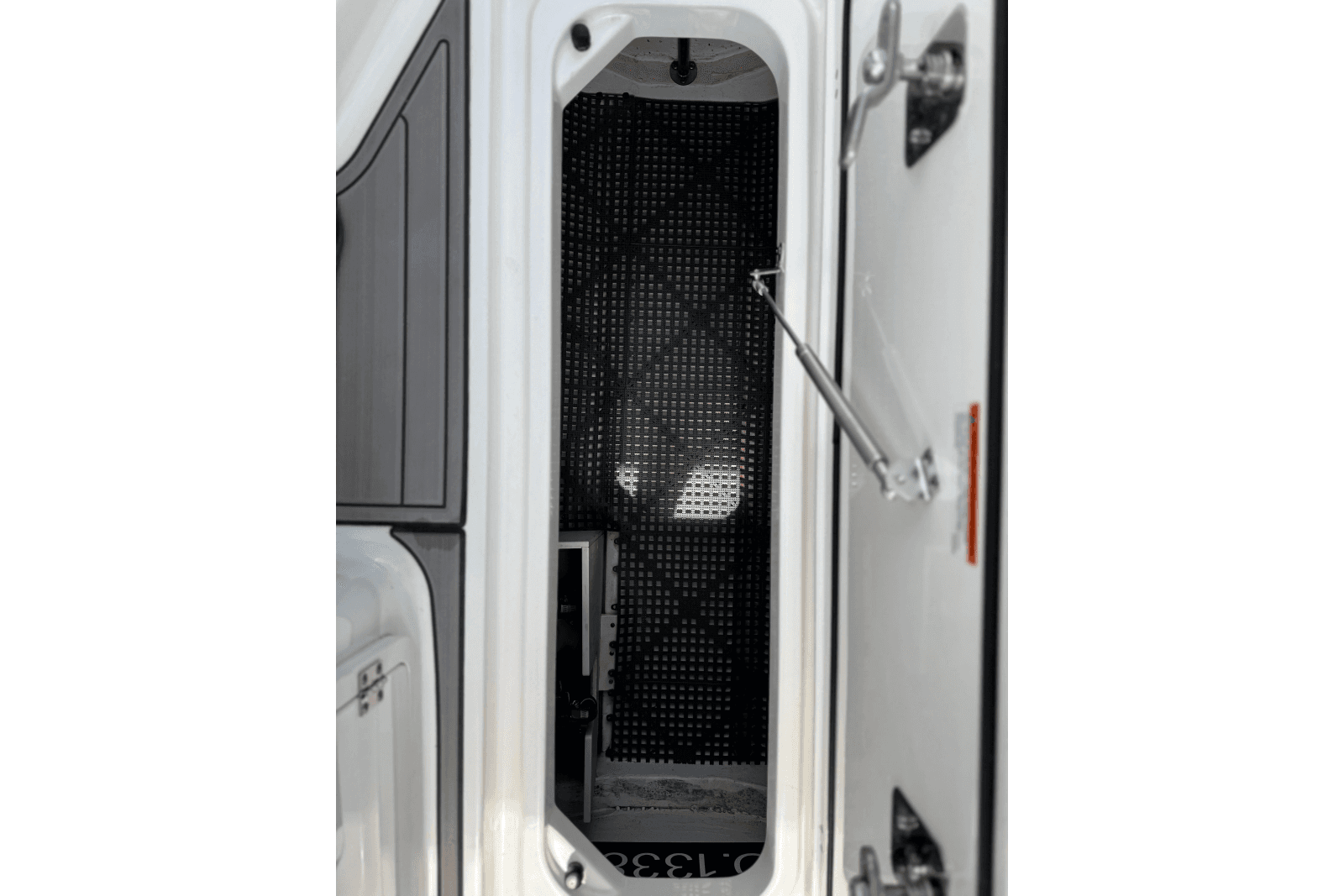 2023 Pursuit DC 266 Dual Console - Photo 24