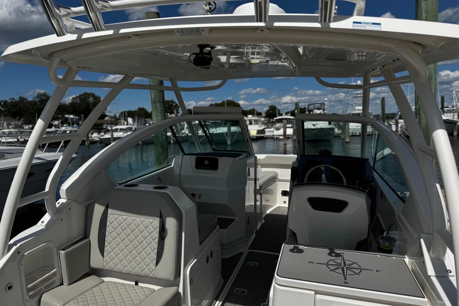 2023 Pursuit DC 266 Dual Console - Photo 16