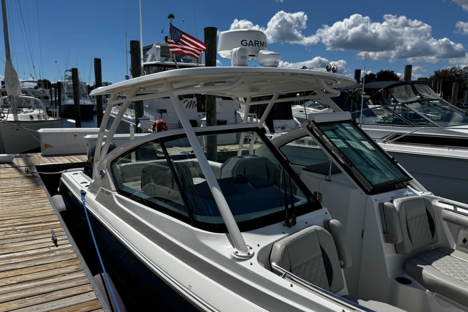 2023 Pursuit DC 266 Dual Console - Photo 30