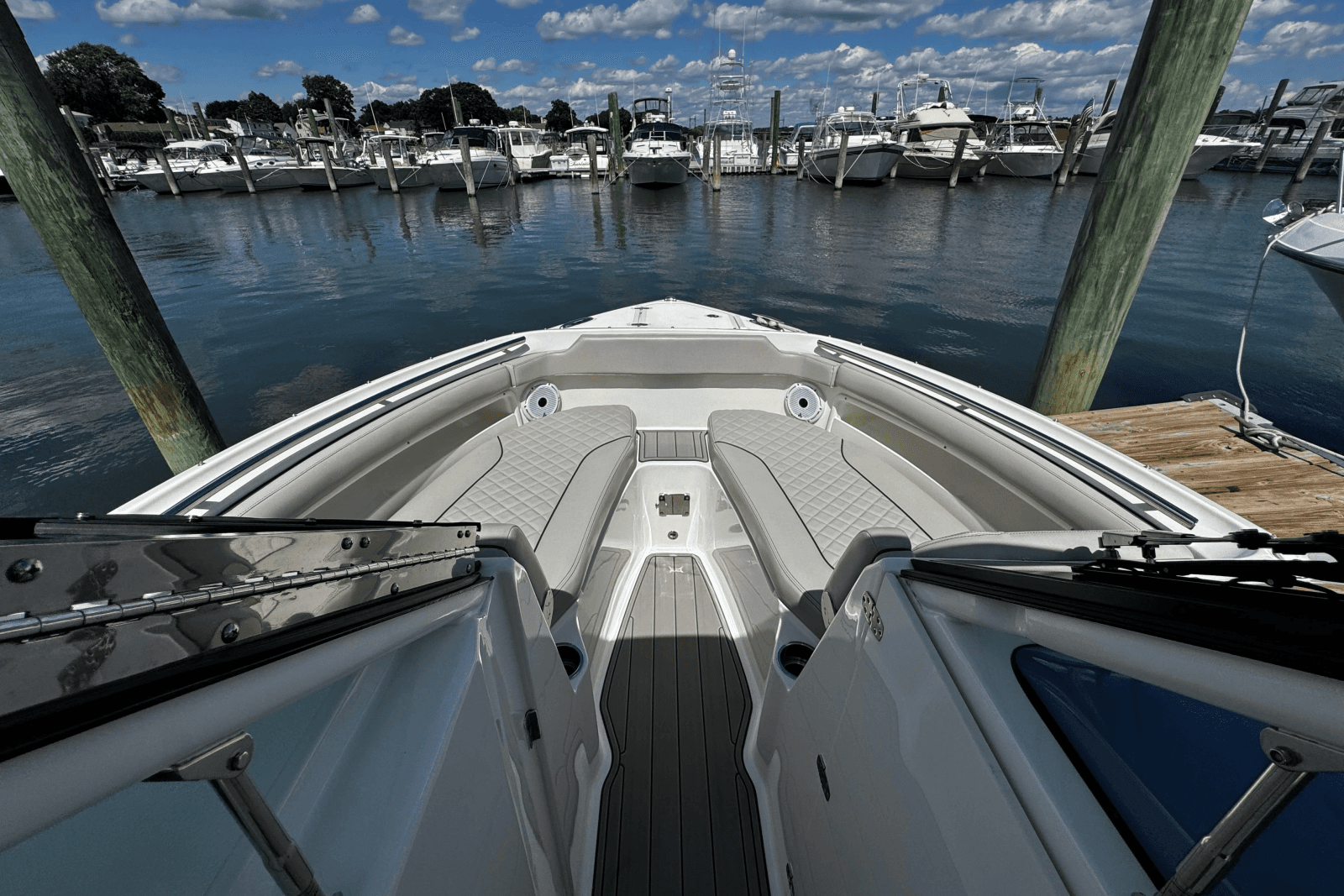 2023 Pursuit DC 266 Dual Console - Photo 26
