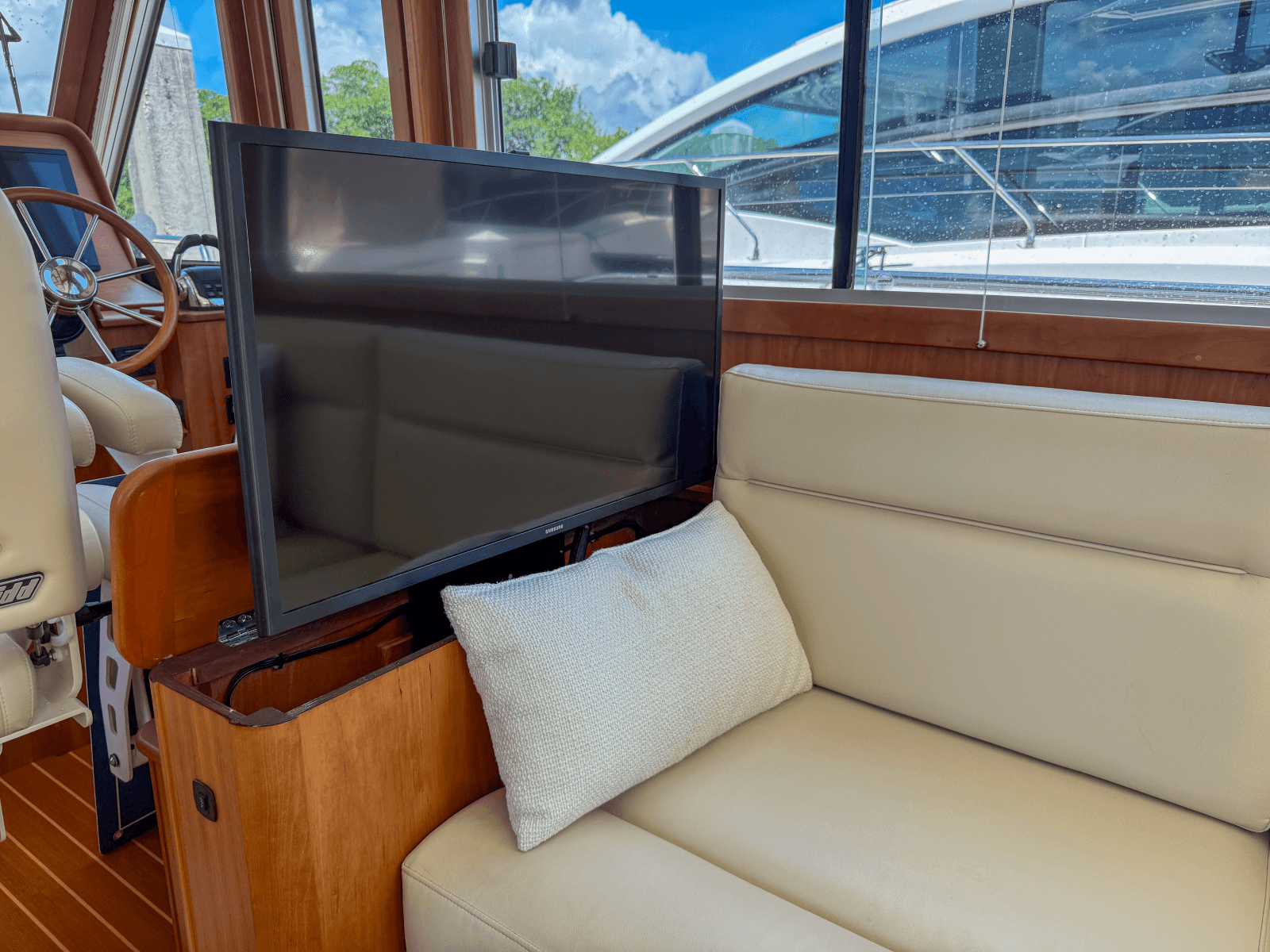 2019 Sabre 42 Salon Express - Photo 10