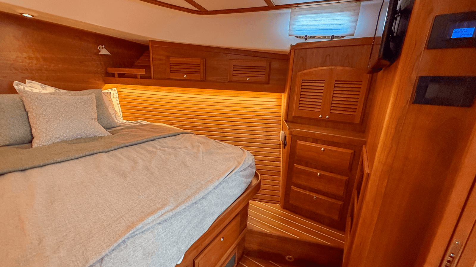2019 Sabre 42 Salon Express - Photo 19
