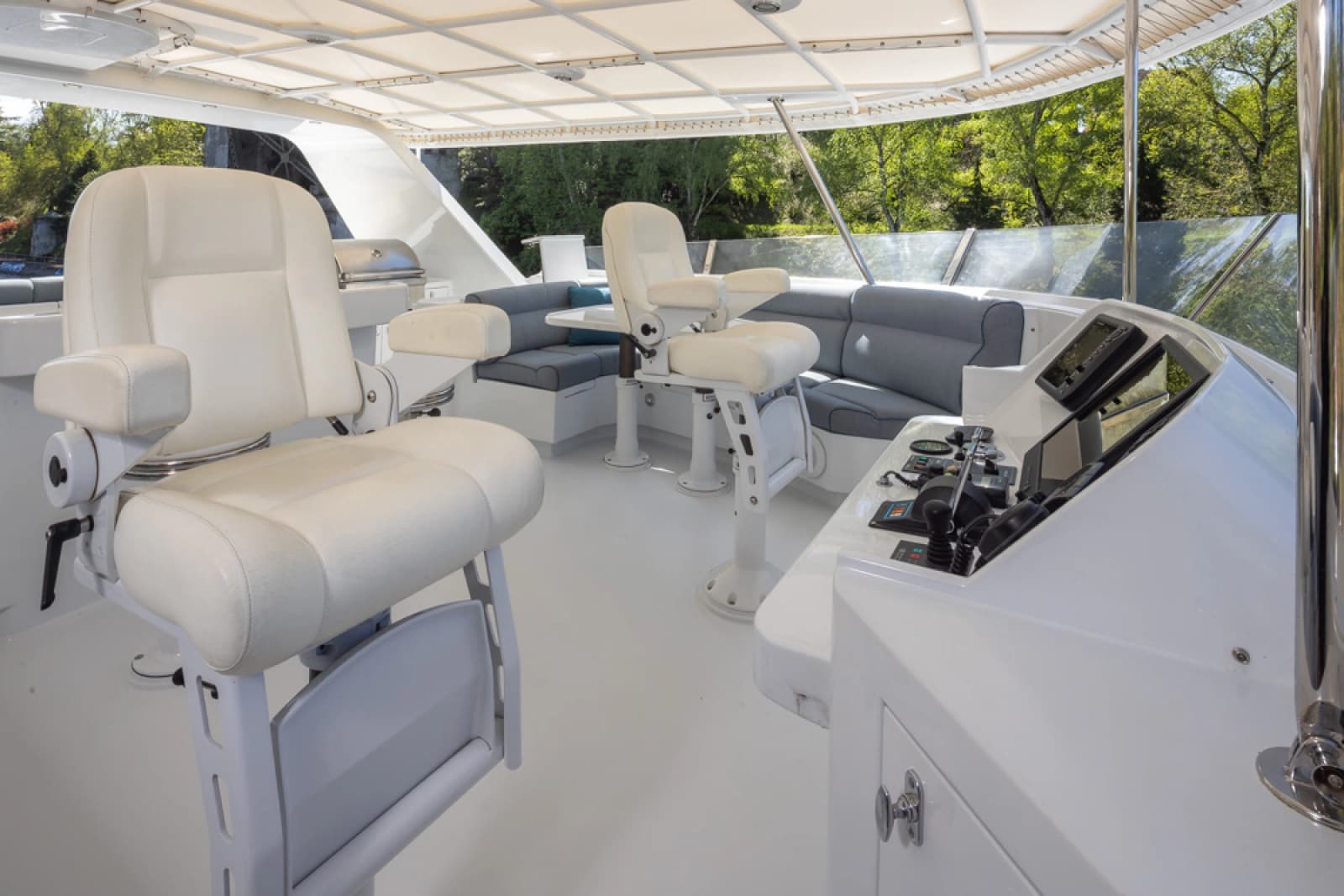 1989 Delta Marine Flybridge Motoryacht - Photo 18