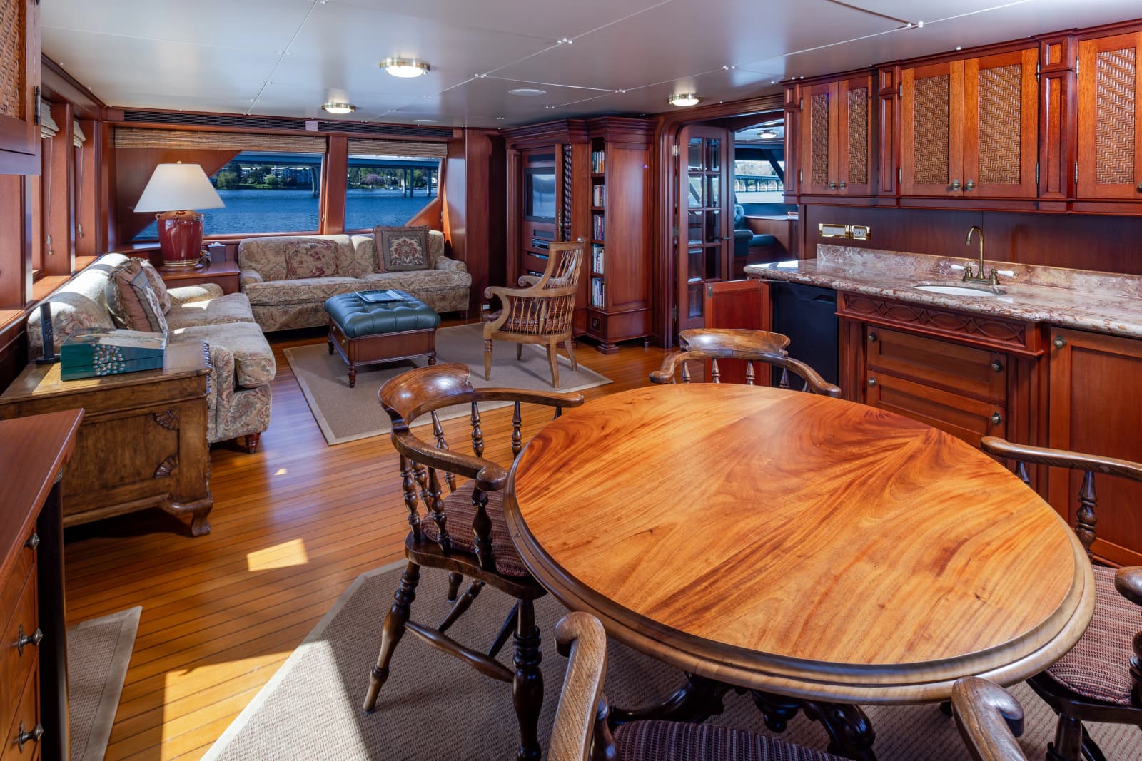 1989 Delta Marine Flybridge Motoryacht - Photo 68