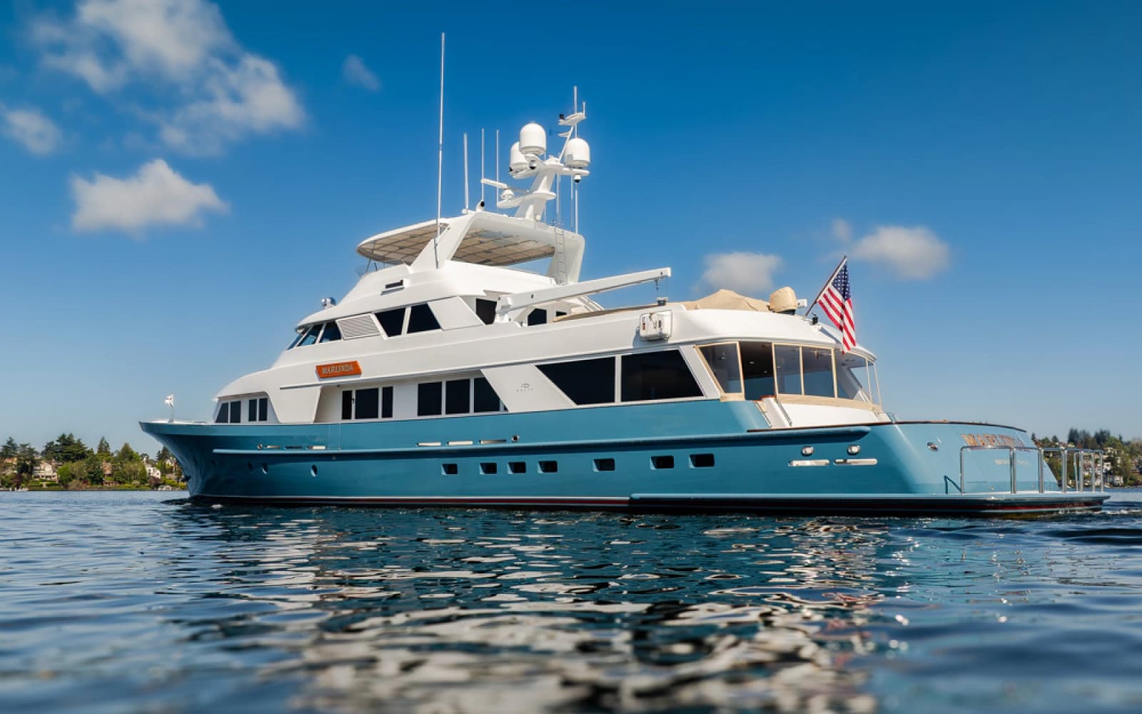 1989 Delta Marine Flybridge Motoryacht - Photo 6