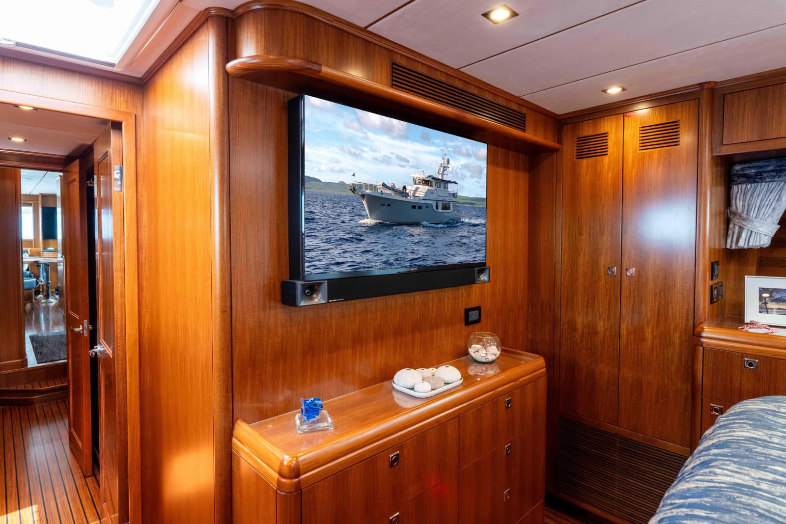 2022 Nordhavn N63 - Photo 23