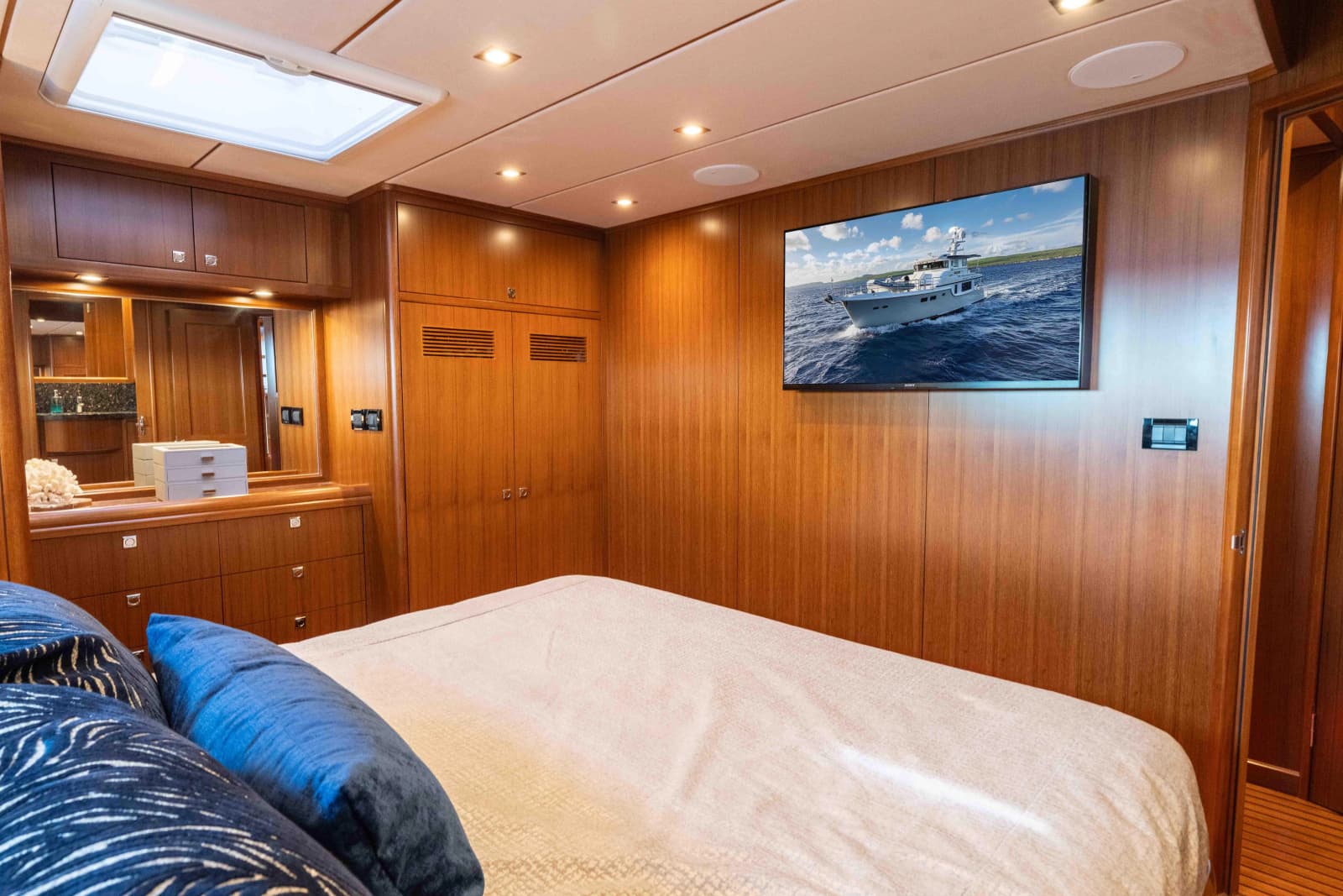 2022 Nordhavn N63 - Photo 21