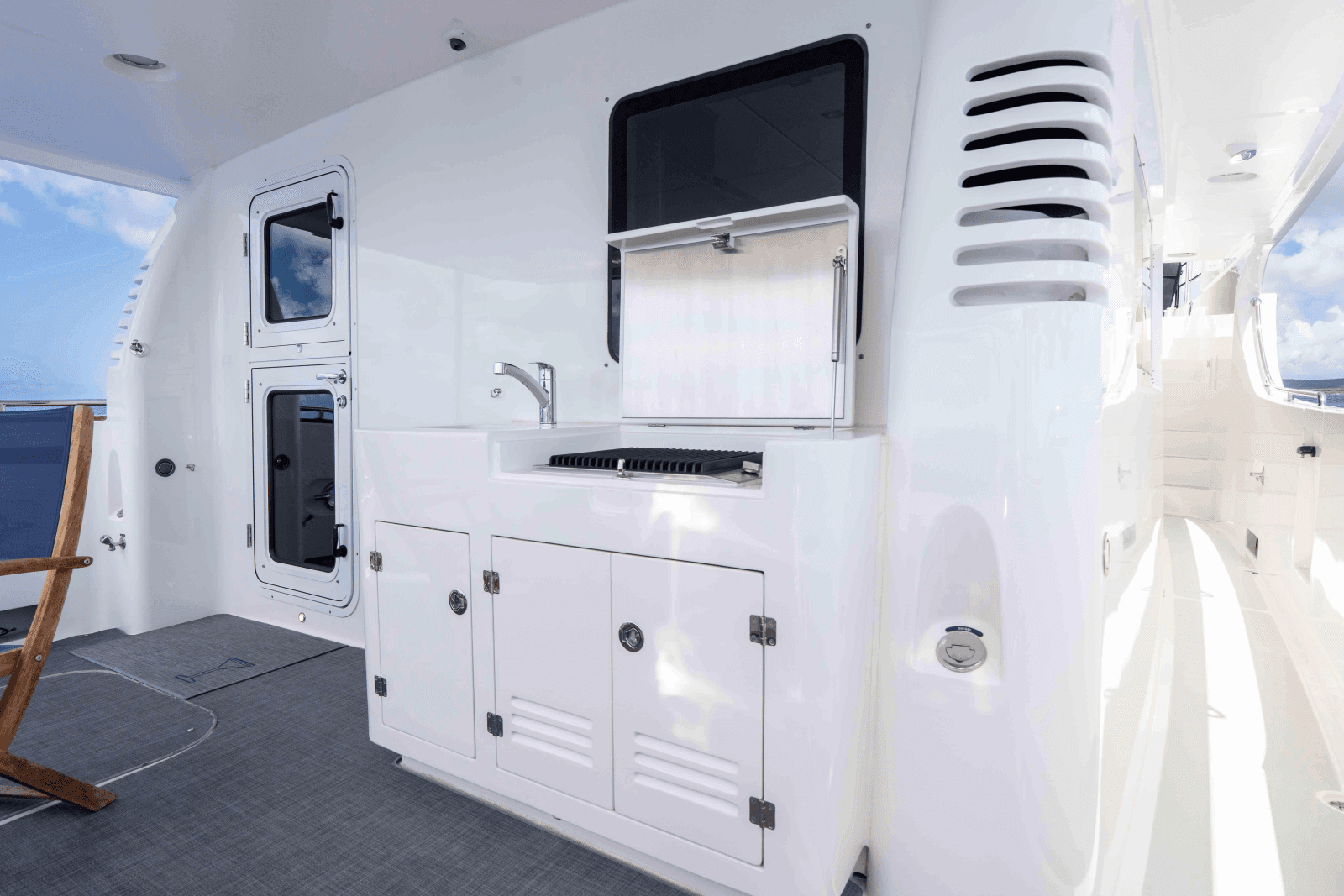 2022 Nordhavn N63 - Photo 11