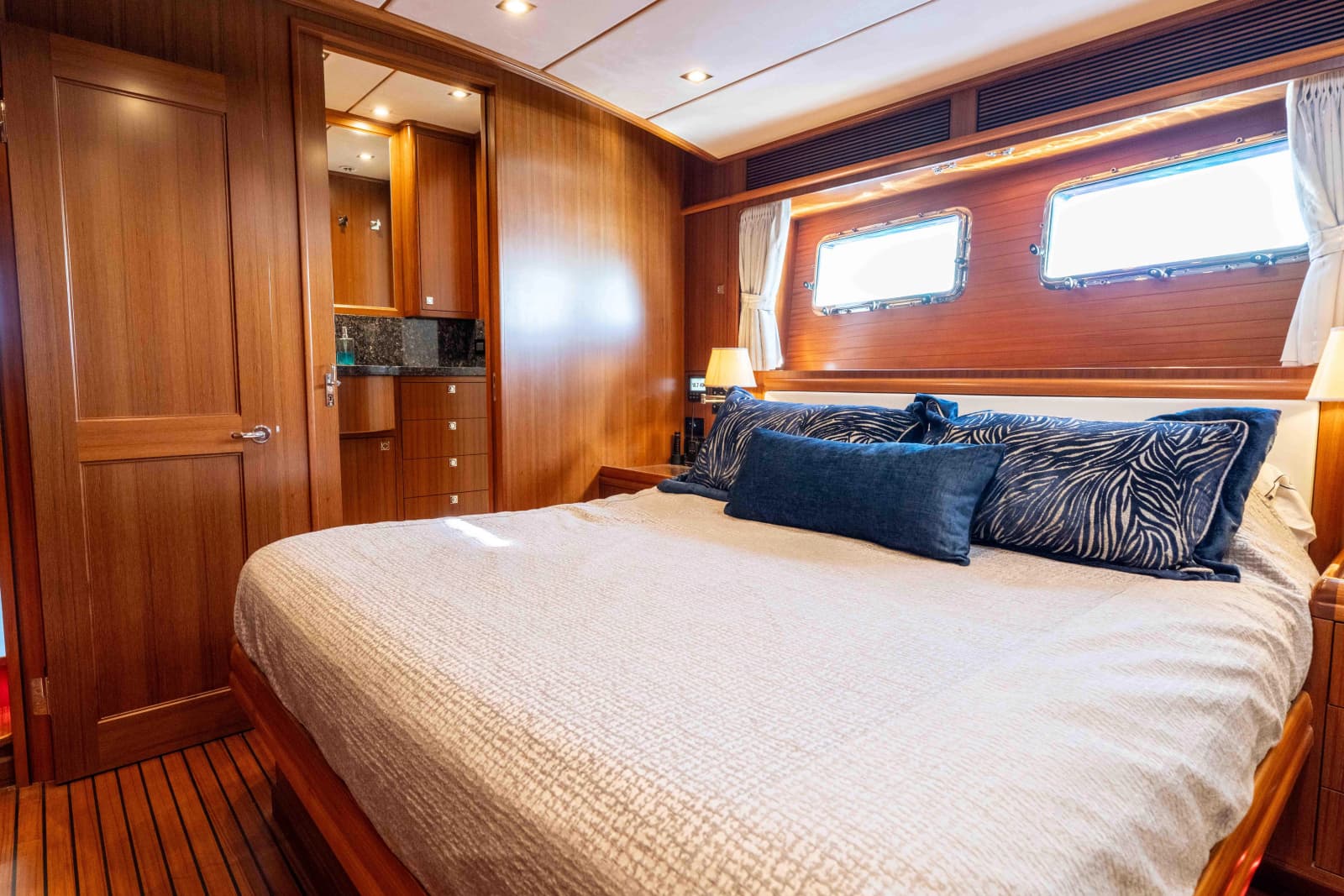 2022 Nordhavn N63 - Photo 19