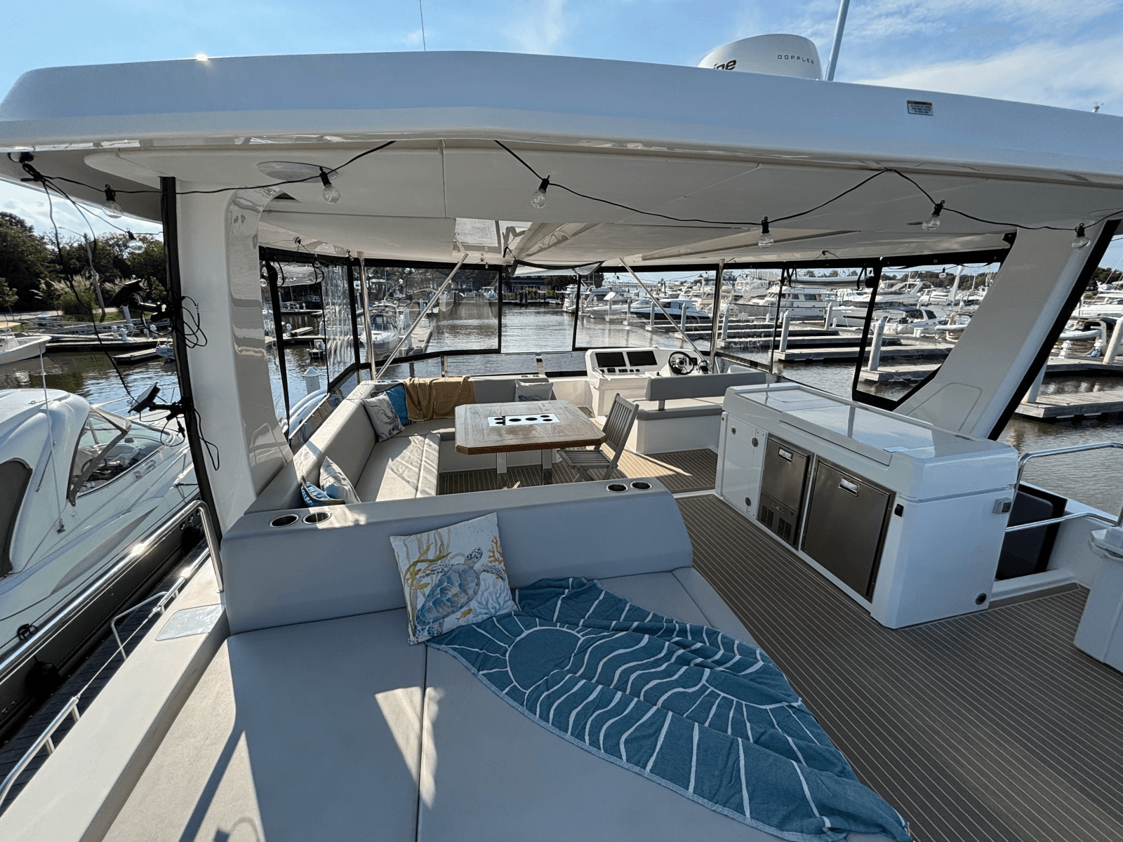 2023 Leopard 53 Powercat - Photo 15