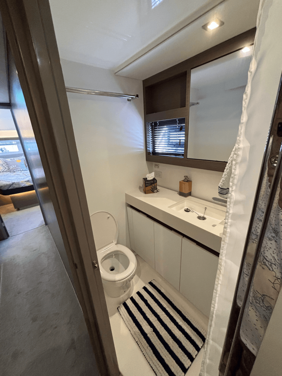 2023 Leopard 53 Powercat - Photo 33