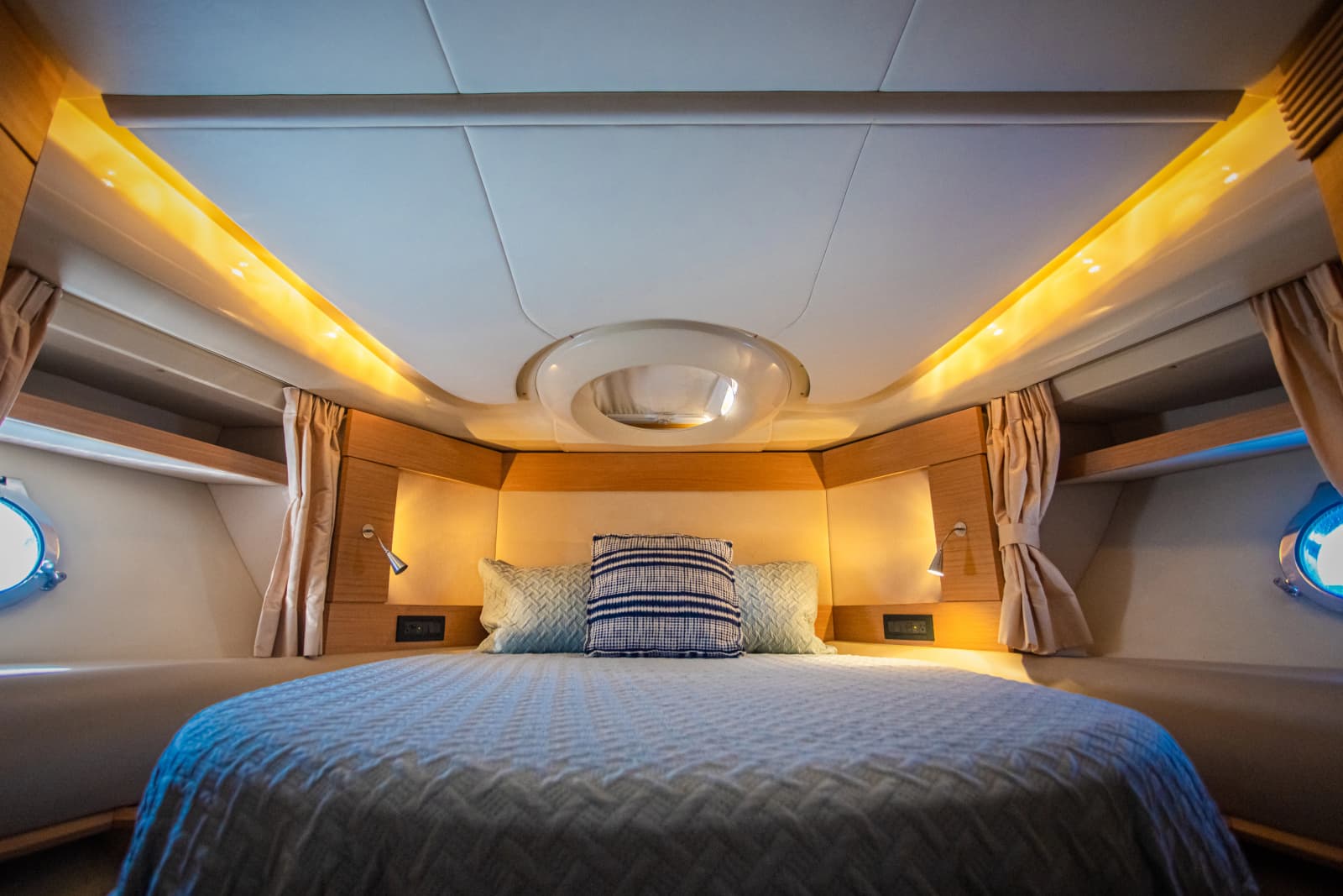 2006 Azimut 43 - Photo 3