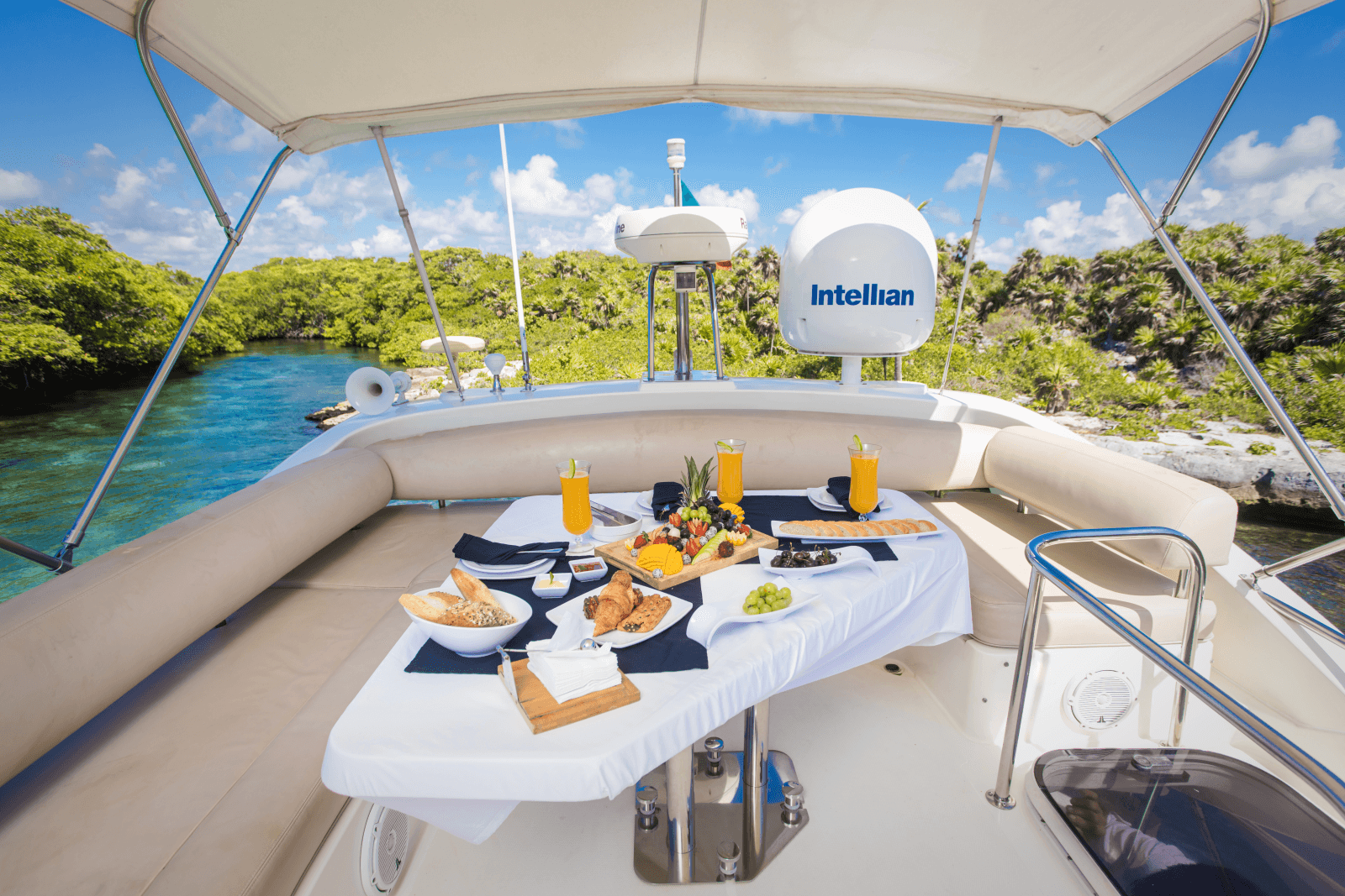 2006 Azimut 43 - Photo 9