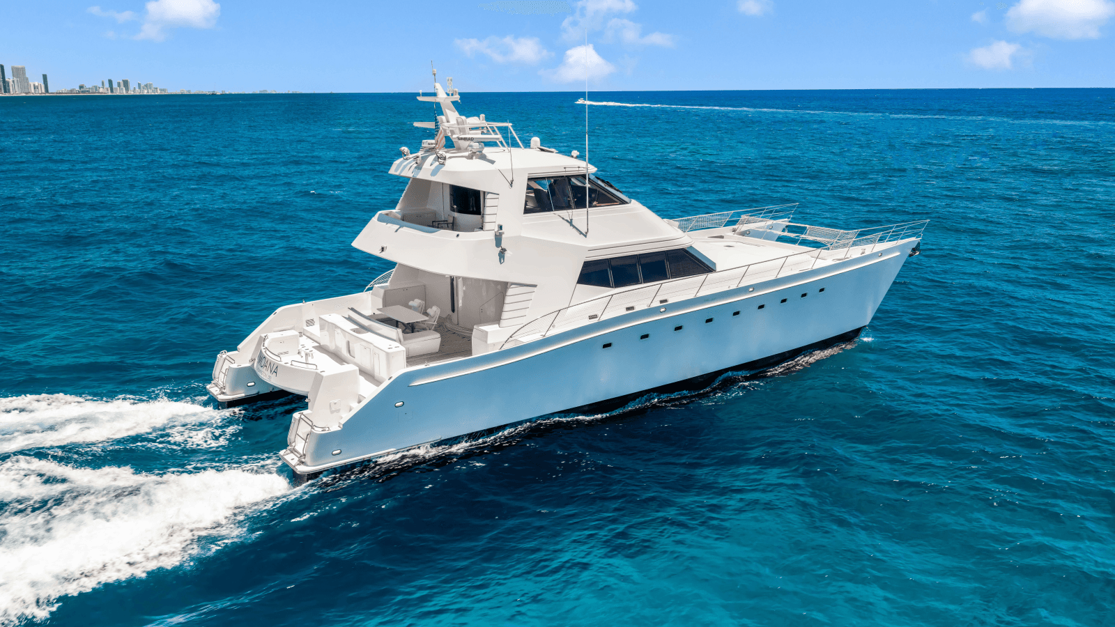 2000 Custom Power Catamaran - Photo 2