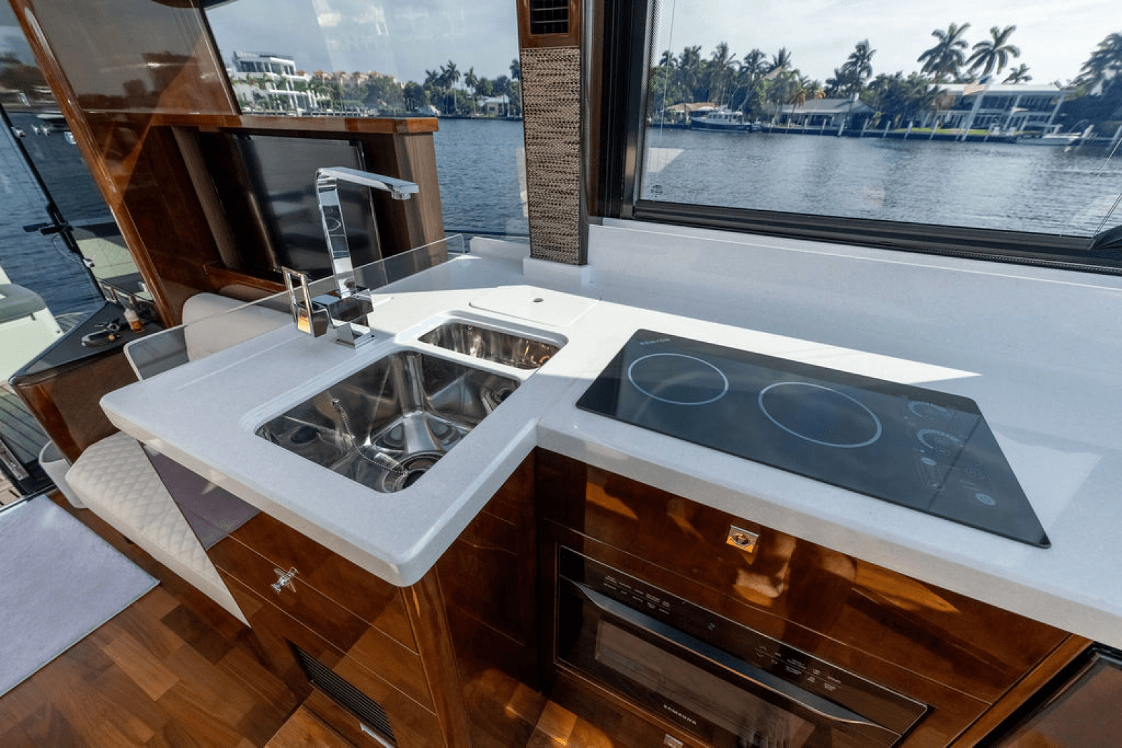 2022 Galeon 410 HTC - Photo 18