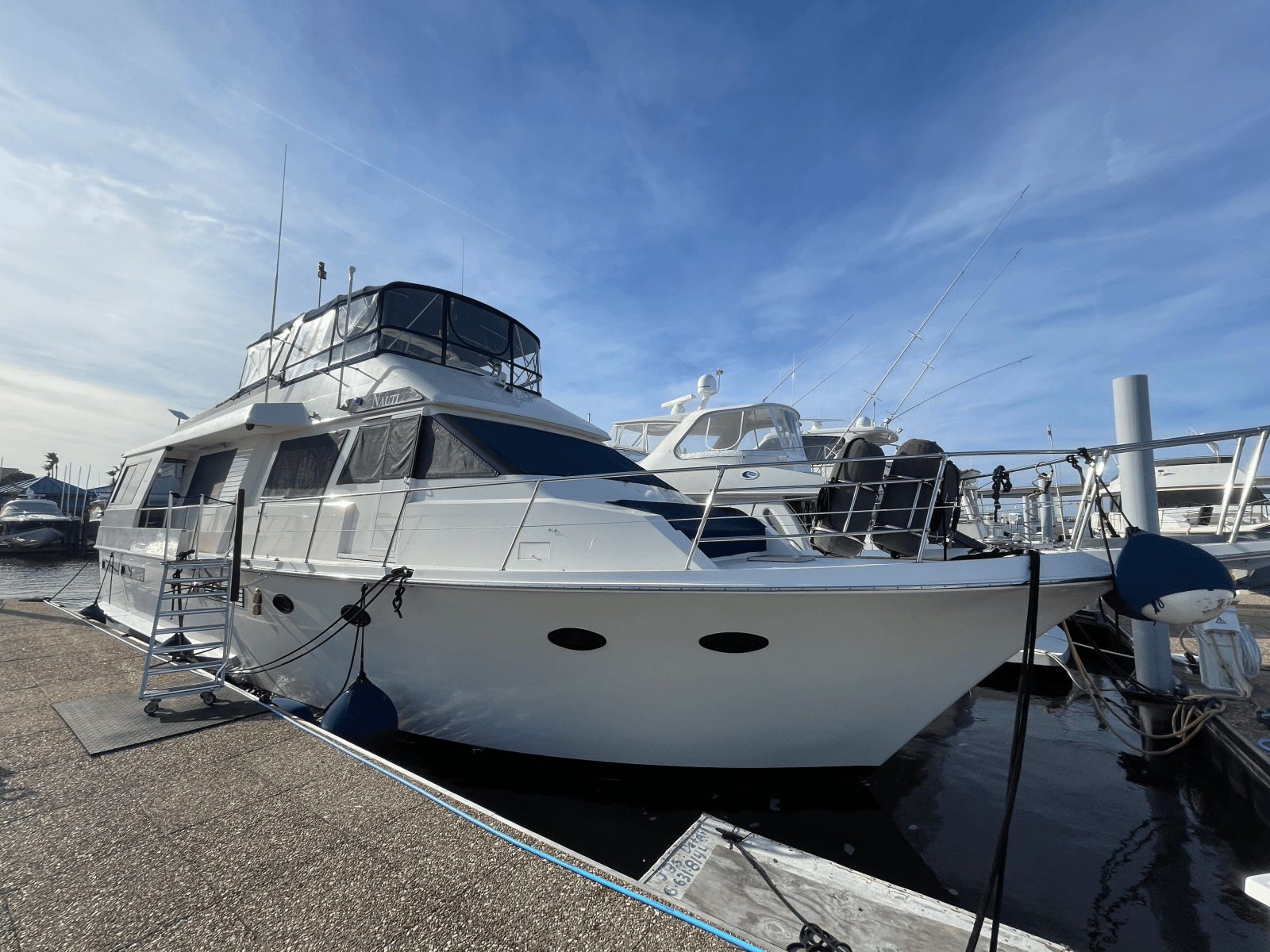 1990 Viking 63 Motor Yacht - Photo 1