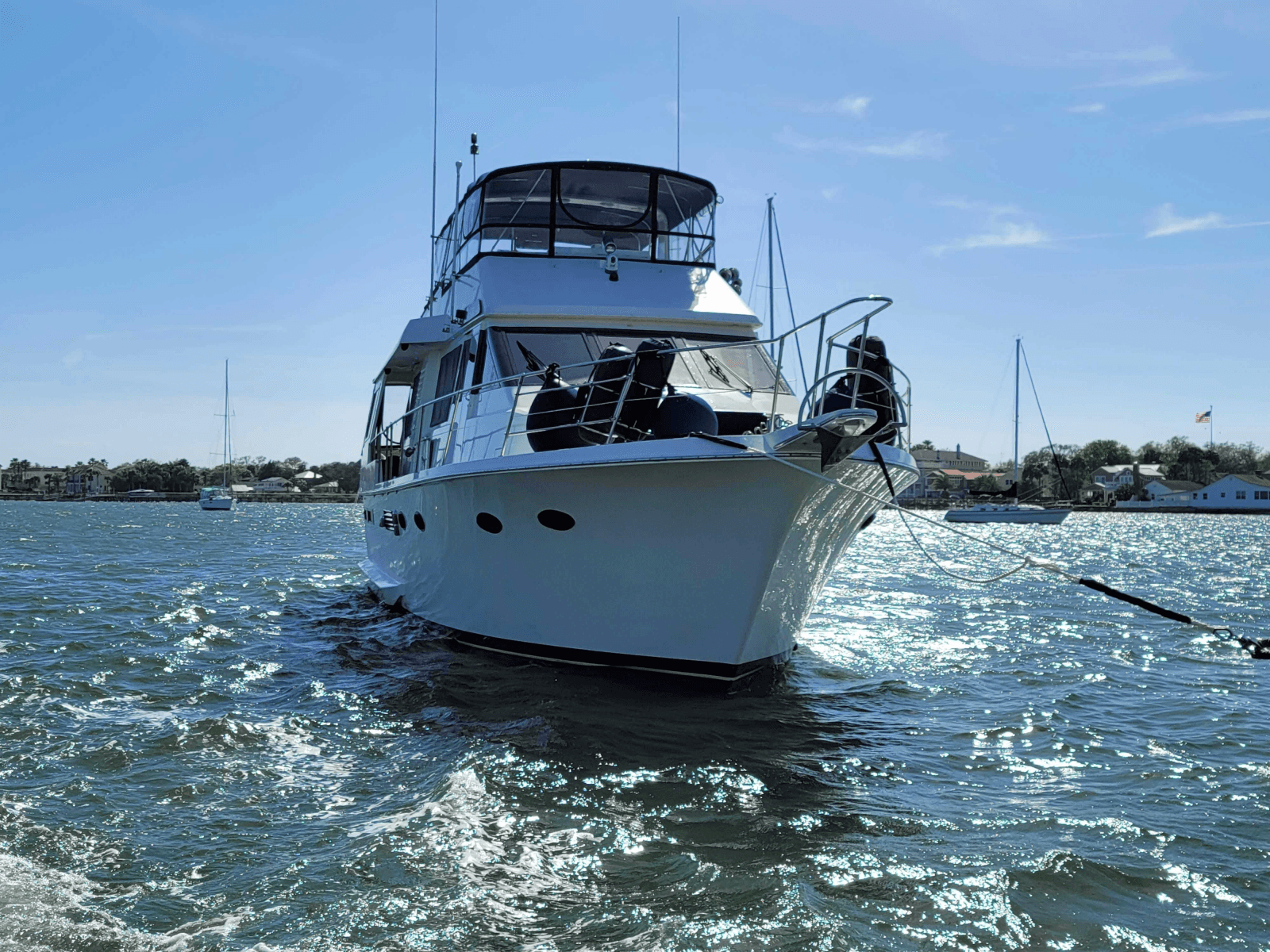 1990 Viking 63 Motor Yacht - Photo 2
