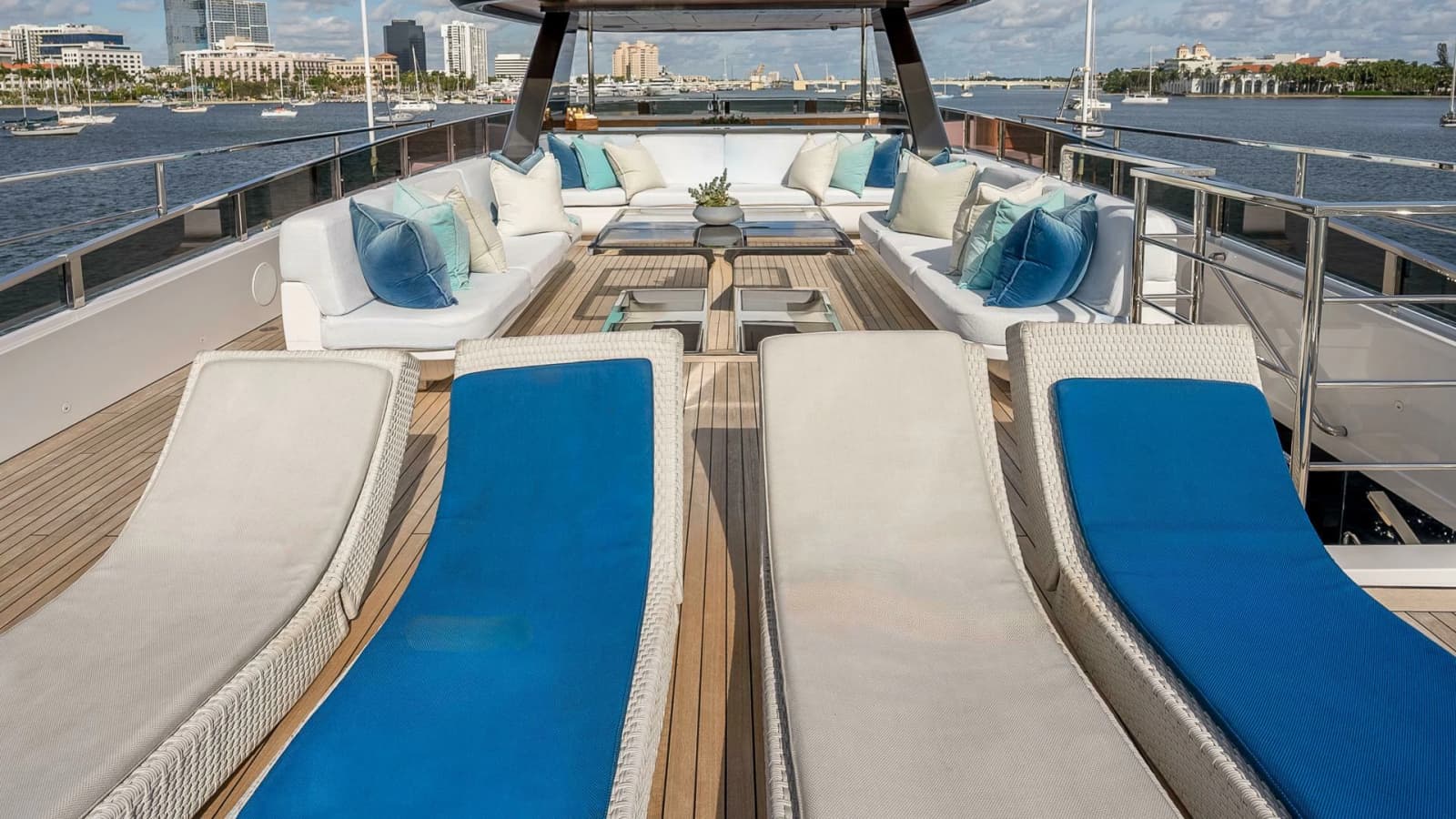 2017 Mangusta Oceano 42 - Photo 33