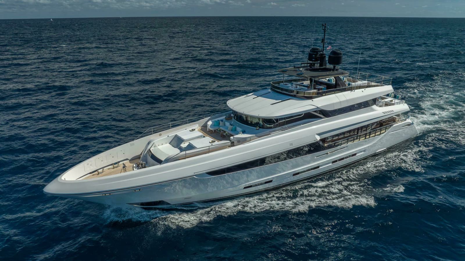 2017 Mangusta Oceano 42 - Photo 5