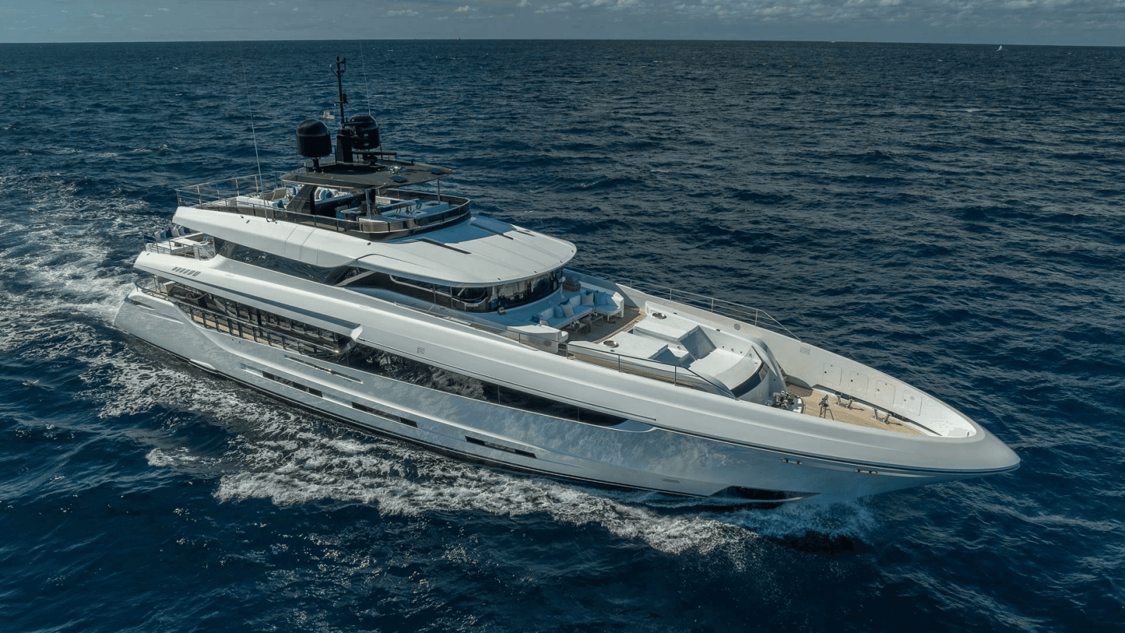 2017 Mangusta Oceano 42 - Photo 1