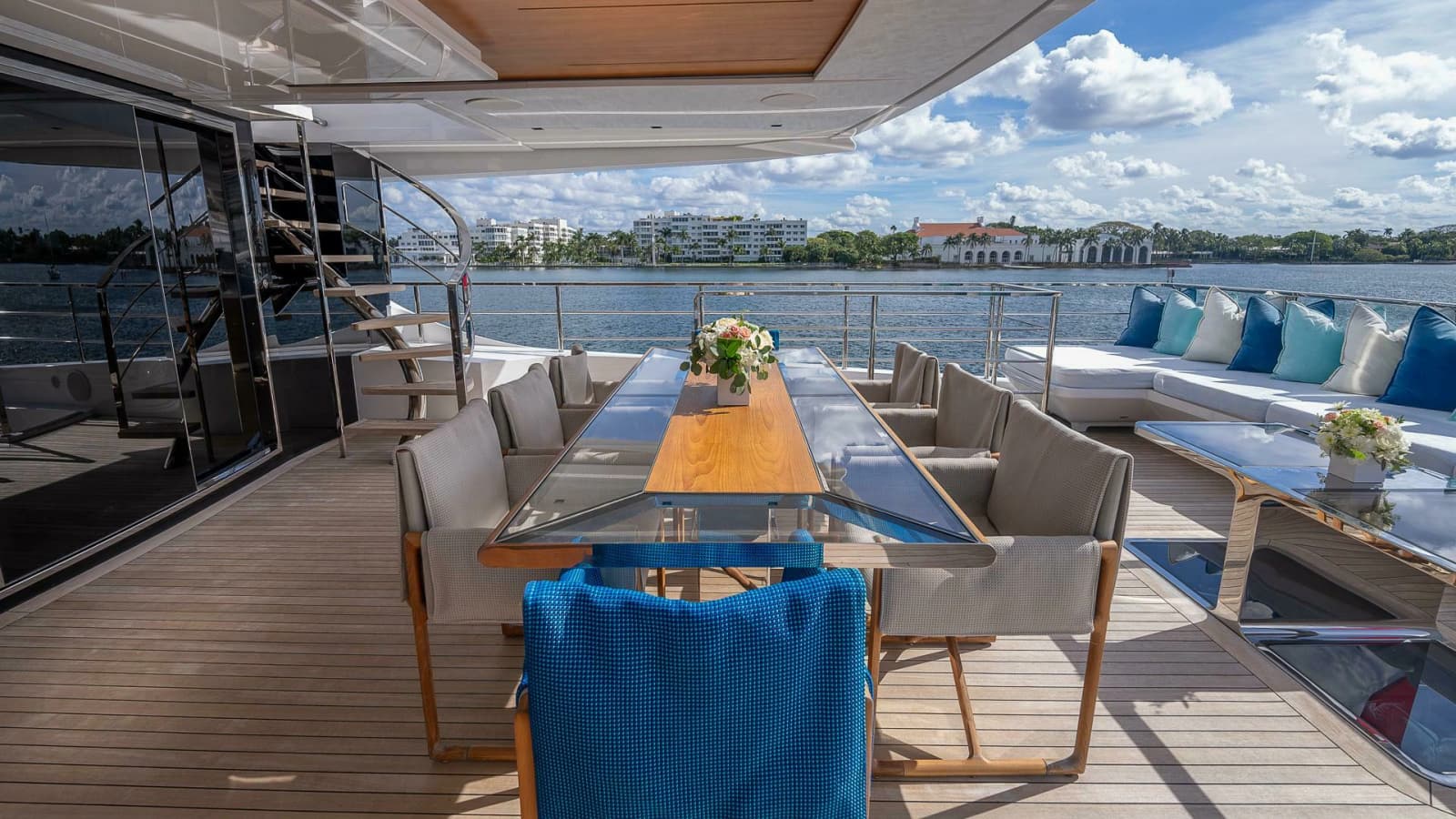 2017 Mangusta Oceano 42 - Photo 29