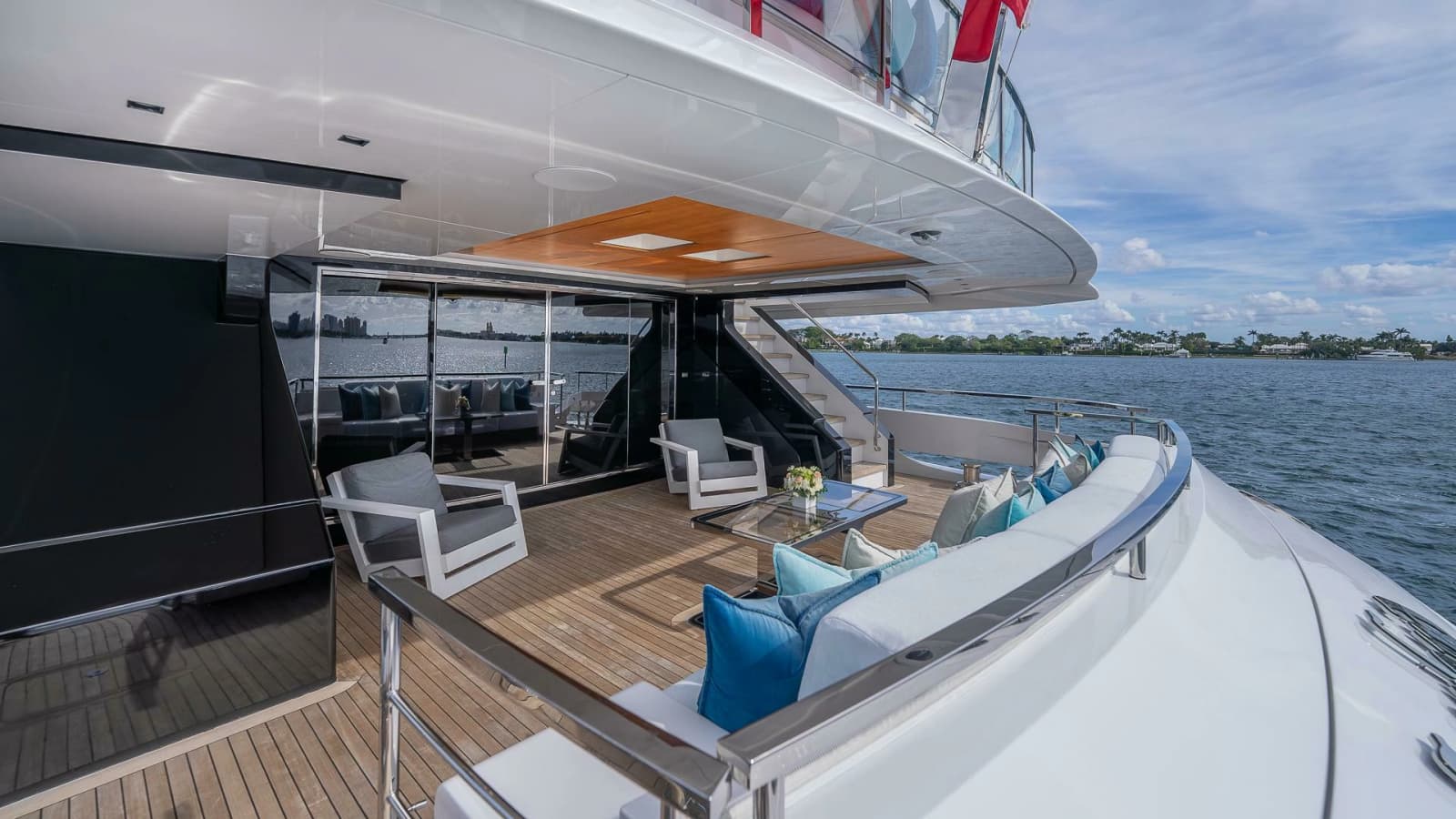 2017 Mangusta Oceano 42 - Photo 11