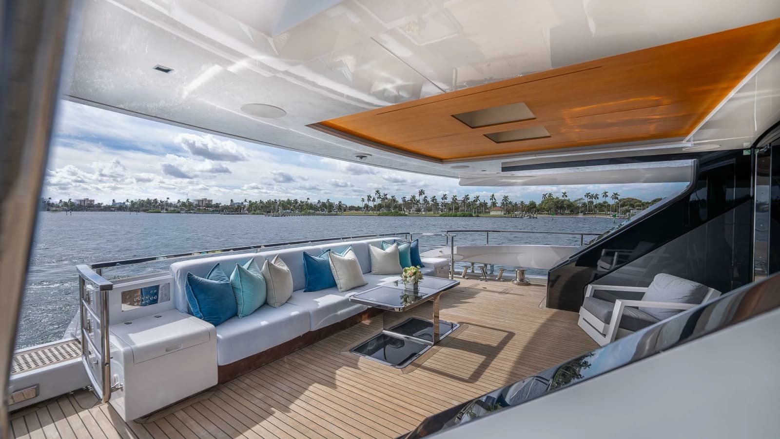 2017 Mangusta Oceano 42 - Photo 8