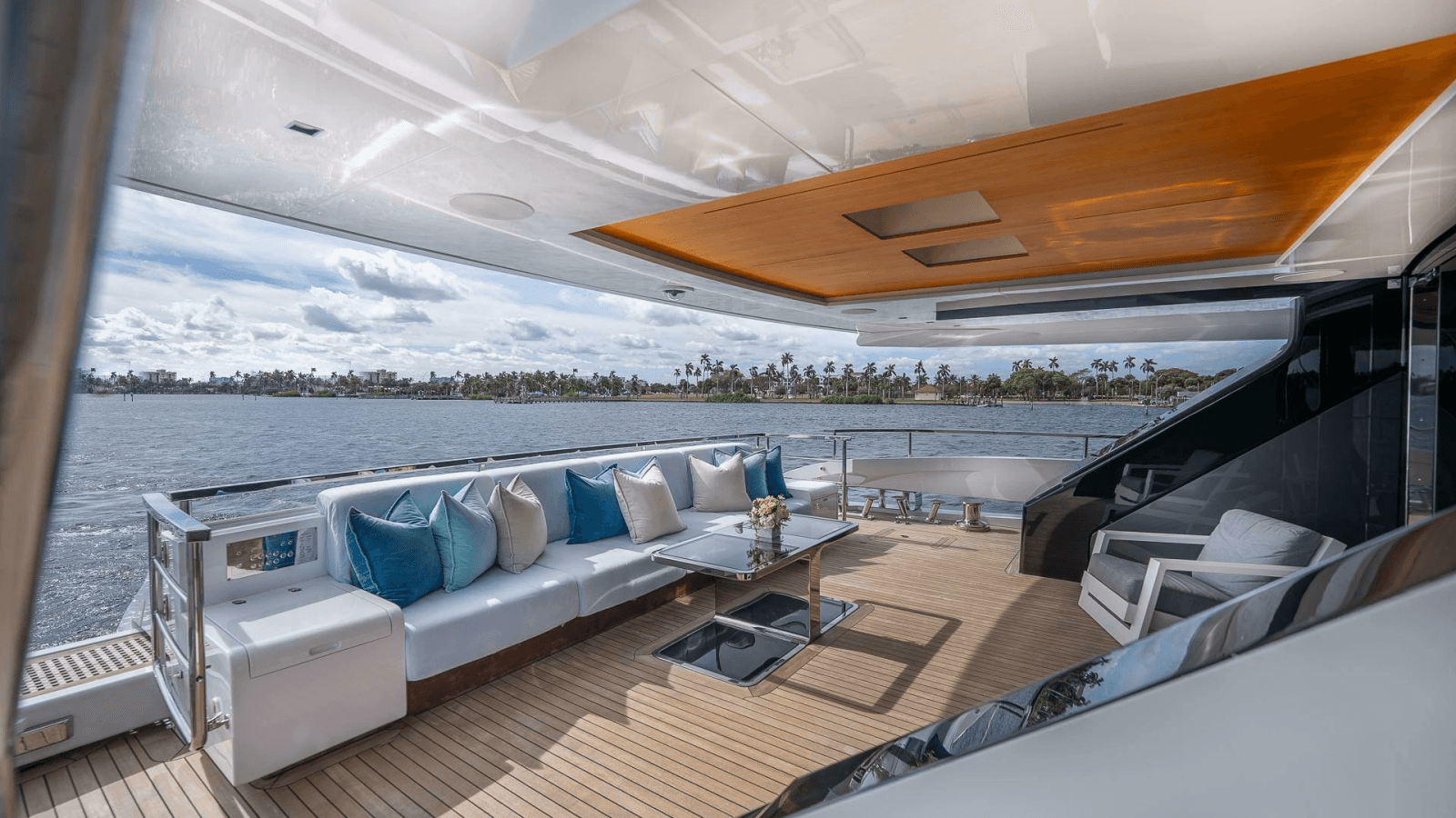 2017 Mangusta Oceano 42 - Photo 8