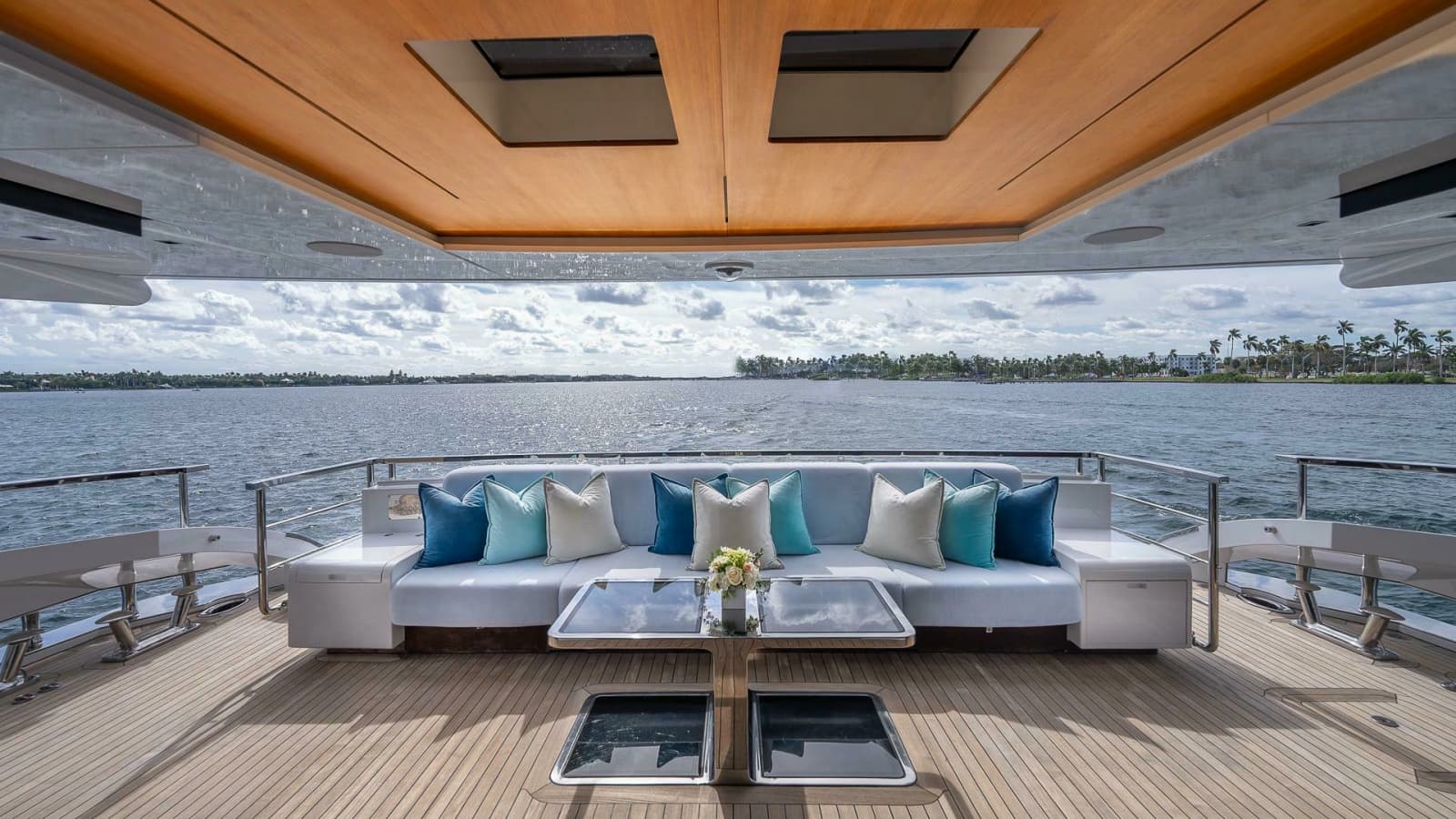 2017 Mangusta Oceano 42 - Photo 30