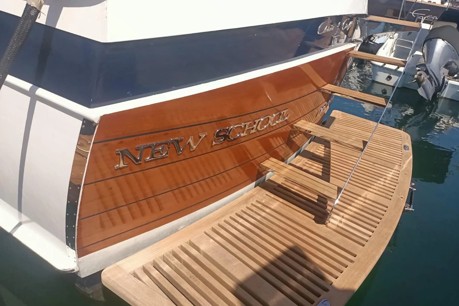 1966 Chris-Craft 57 Constellation - Photo 5