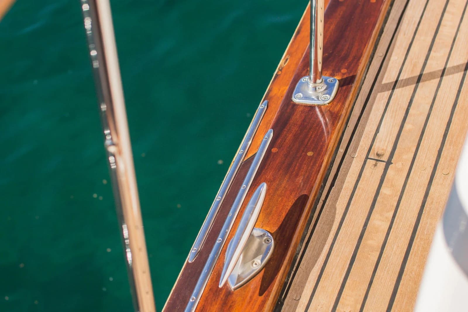 1966 Chris-Craft 57 Constellation - Photo 21
