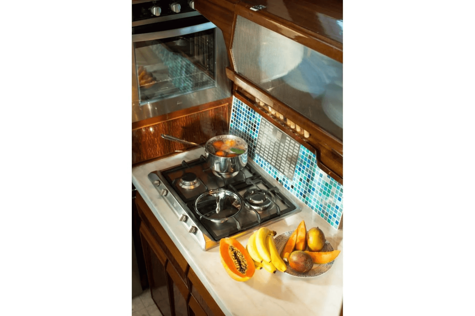 1966 Chris-Craft 57 Constellation - Photo 27