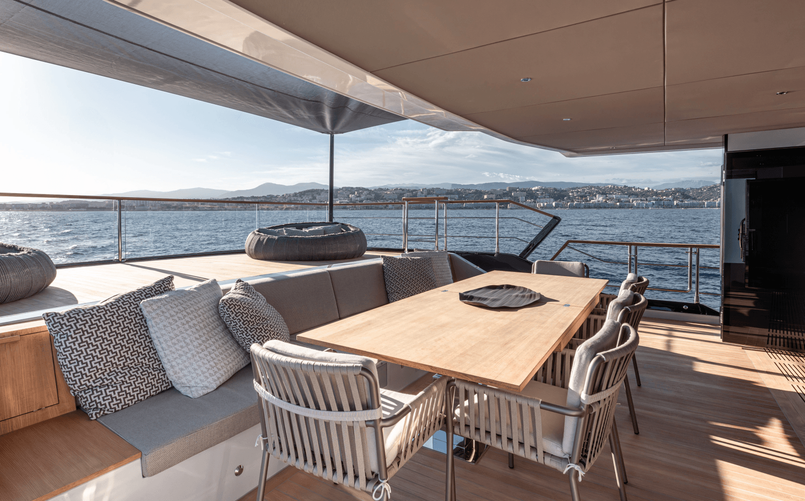 2026 Numarine 30XP - Photo 28