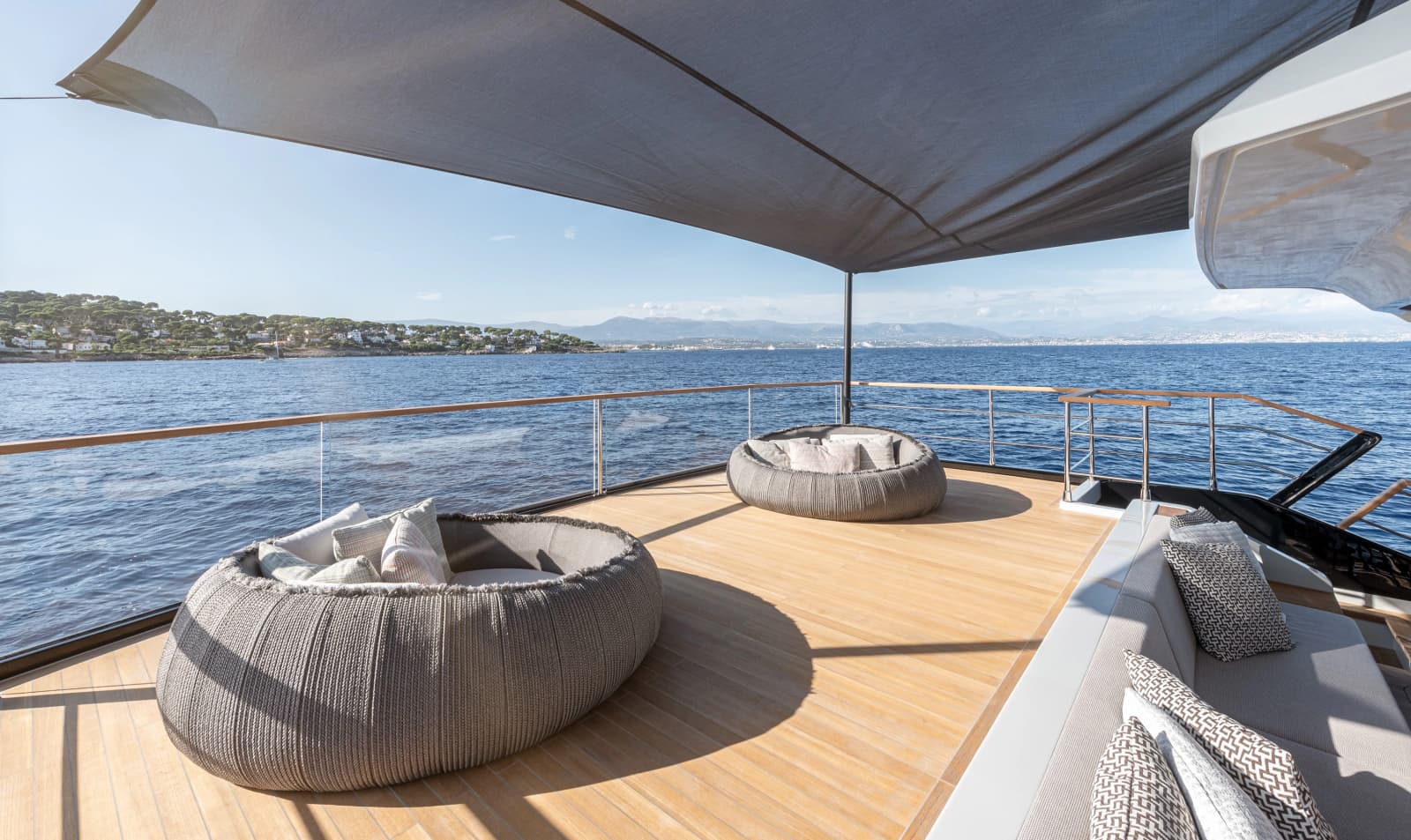 2026 Numarine 30XP - Photo 14