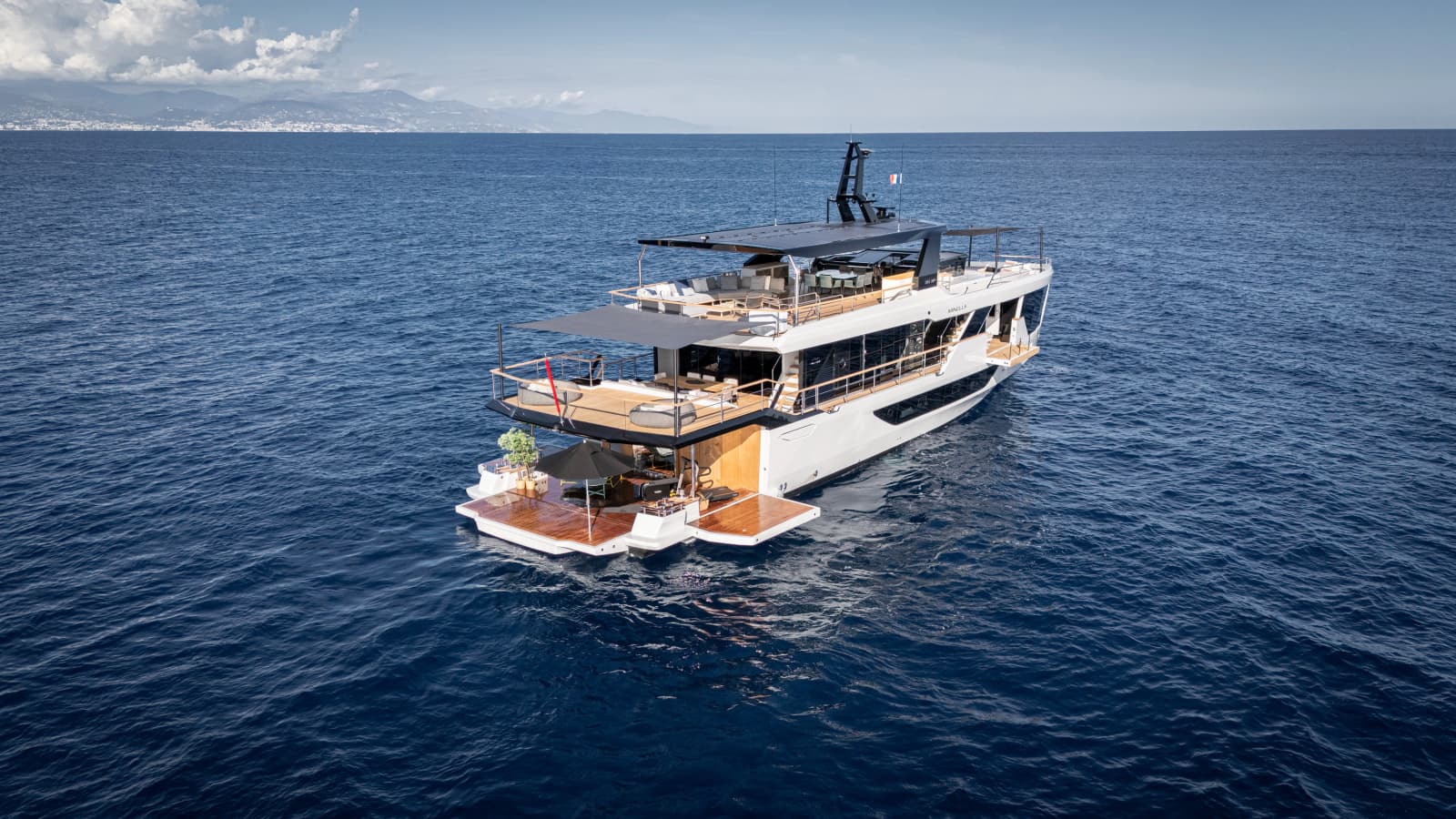 2026 Numarine 30XP - Photo 11