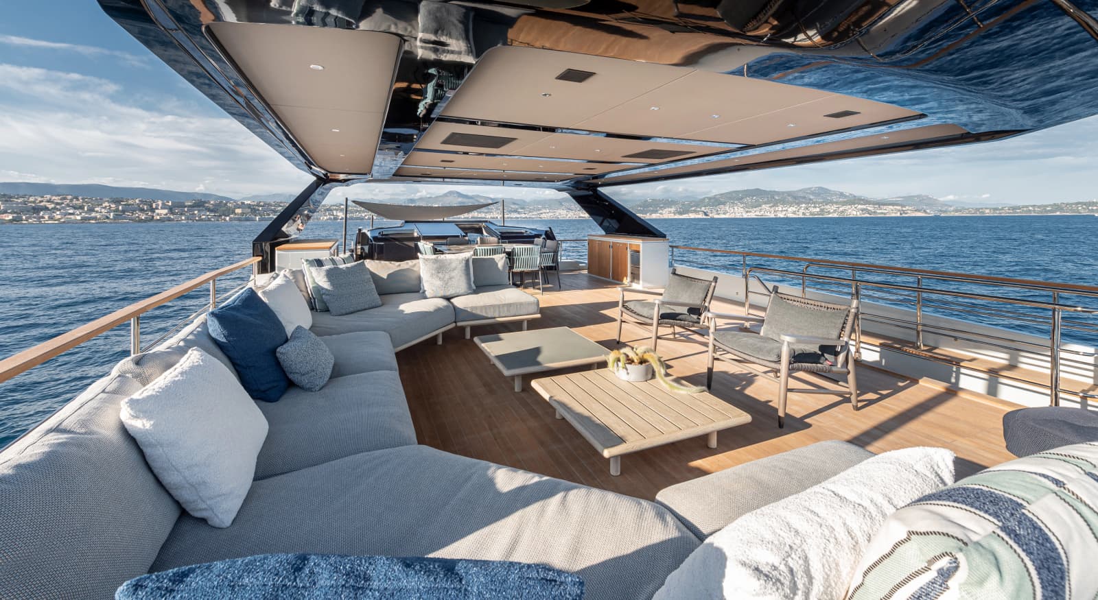 2026 Numarine 30XP - Photo 26