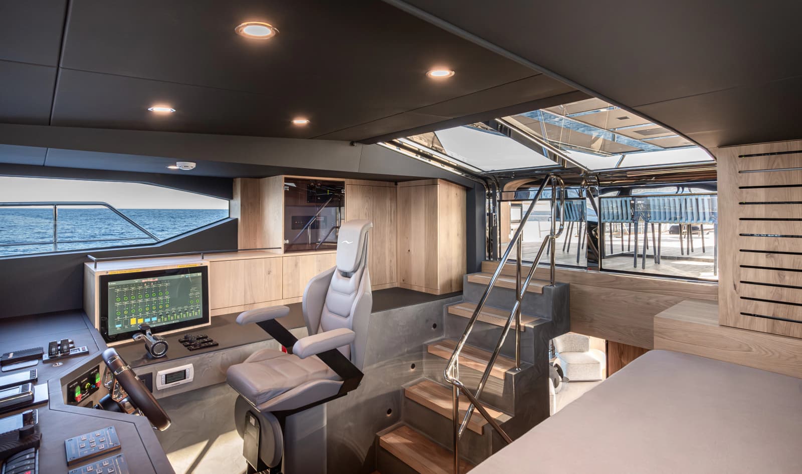 2026 Numarine 30XP - Photo 16