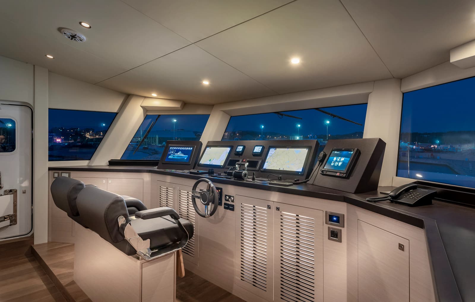 2027 Numarine 32XP - Photo 48