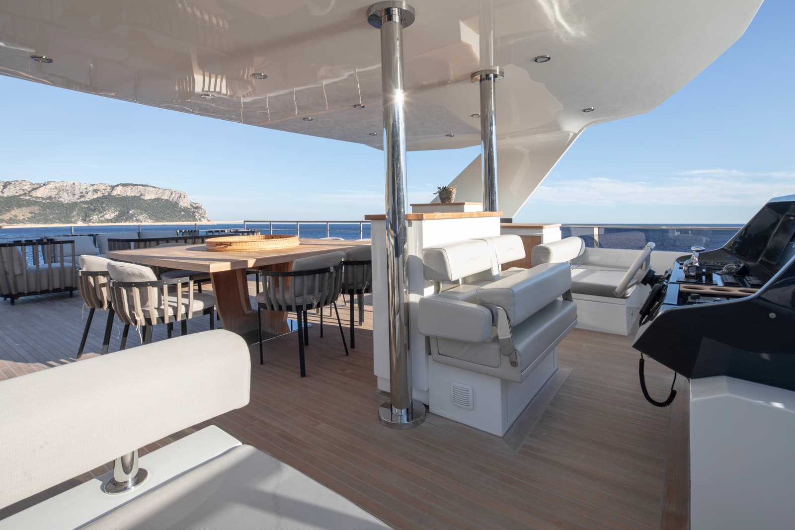 2027 Numarine 32XP - Photo 81
