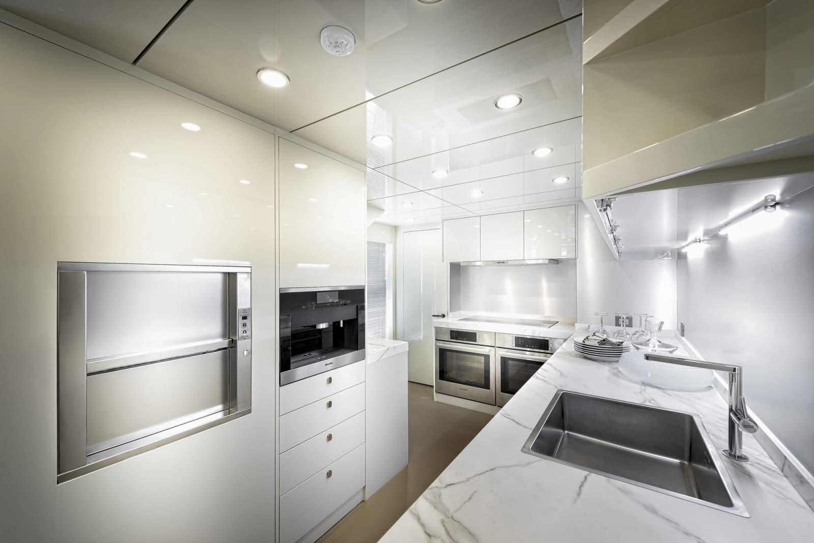 2027 Numarine 32XP - Photo 53