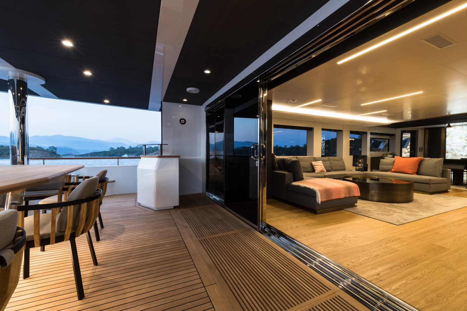 2027 Numarine 32XP - Photo 9