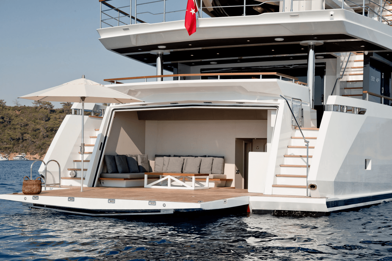 2027 Numarine 32XP - Photo 5